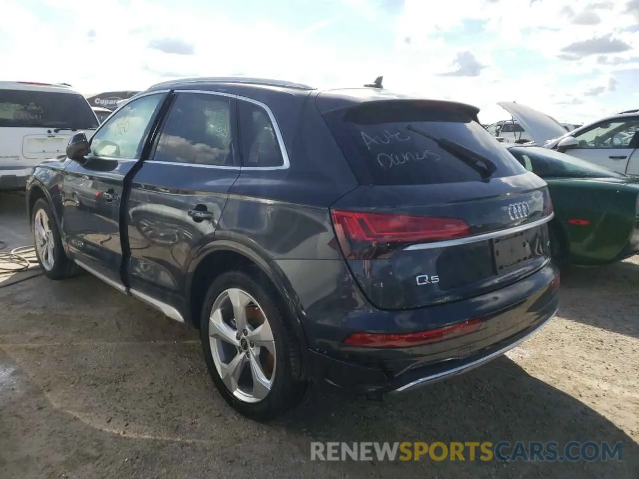 3 Photograph of a damaged car WA1BAAFY0M2072328 AUDI Q5 2021