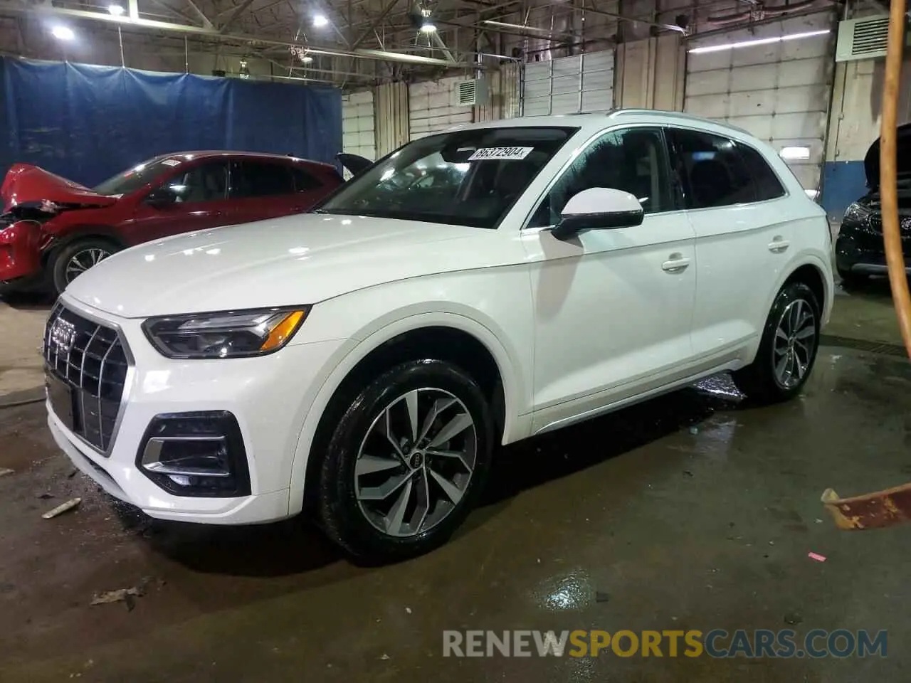 1 Photograph of a damaged car WA1BAAFY0M2125917 AUDI Q5 2021
