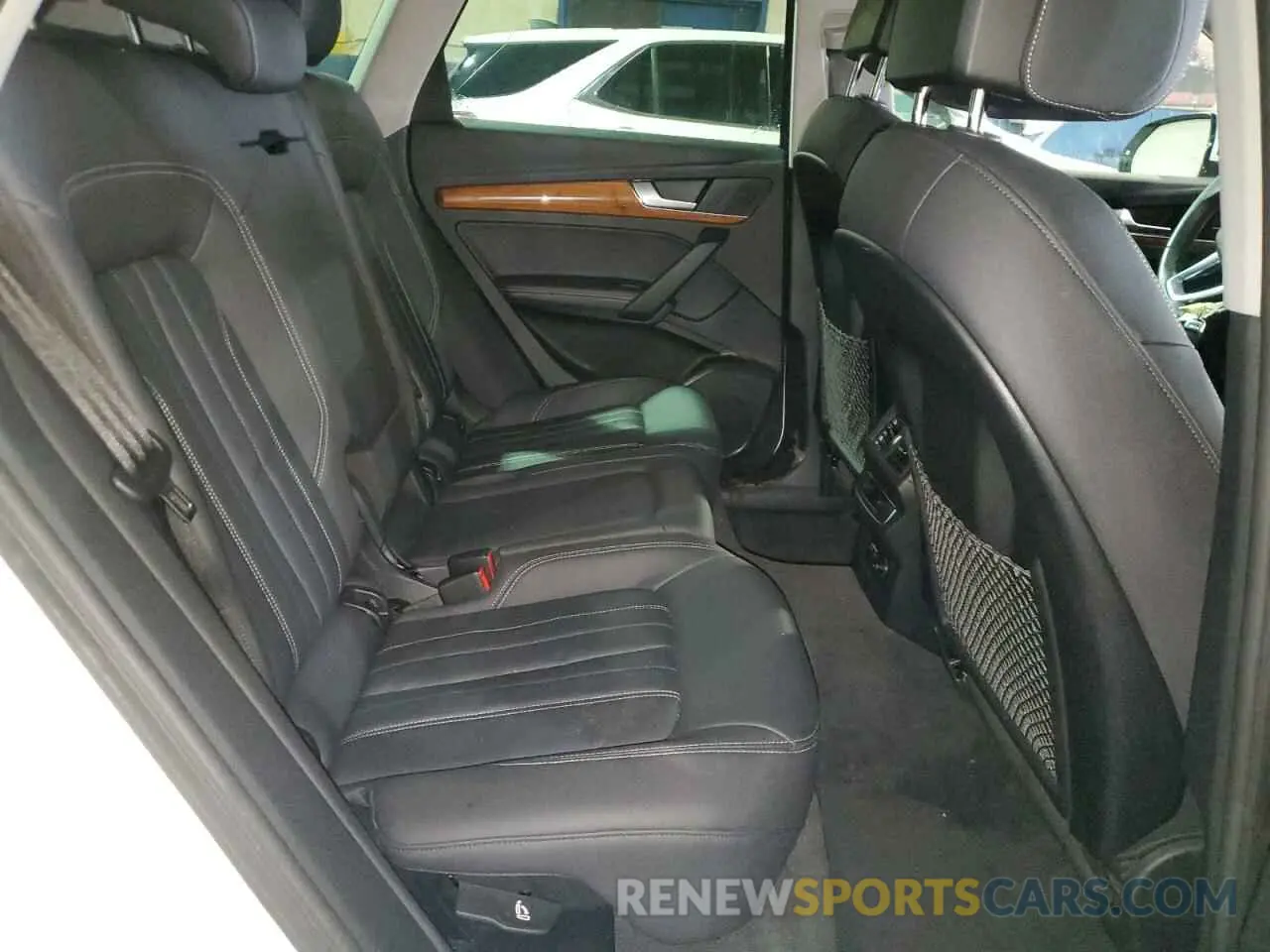 11 Photograph of a damaged car WA1BAAFY0M2125917 AUDI Q5 2021