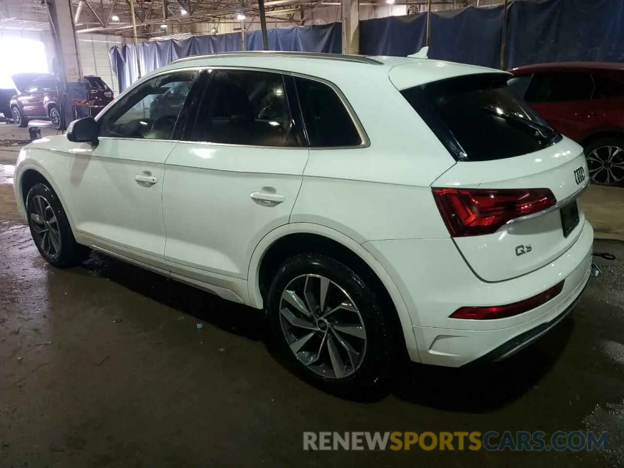 2 Photograph of a damaged car WA1BAAFY0M2125917 AUDI Q5 2021