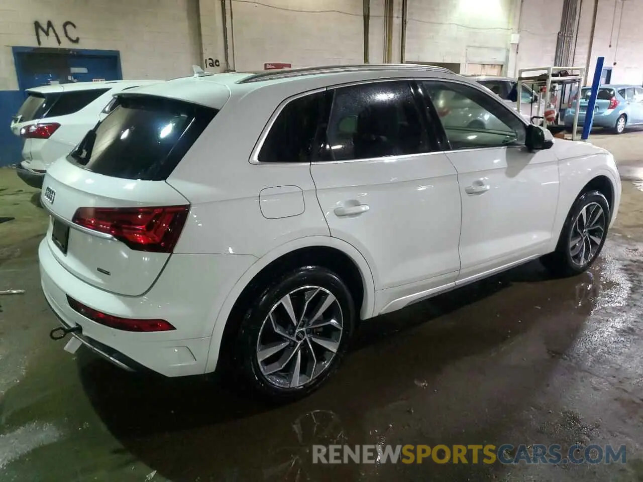 3 Photograph of a damaged car WA1BAAFY0M2125917 AUDI Q5 2021