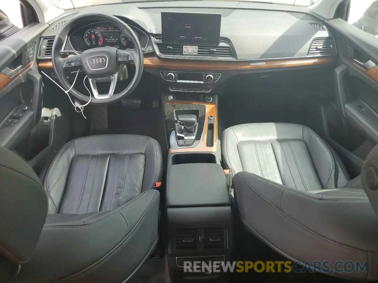 8 Photograph of a damaged car WA1BAAFY0M2127487 AUDI Q5 2021
