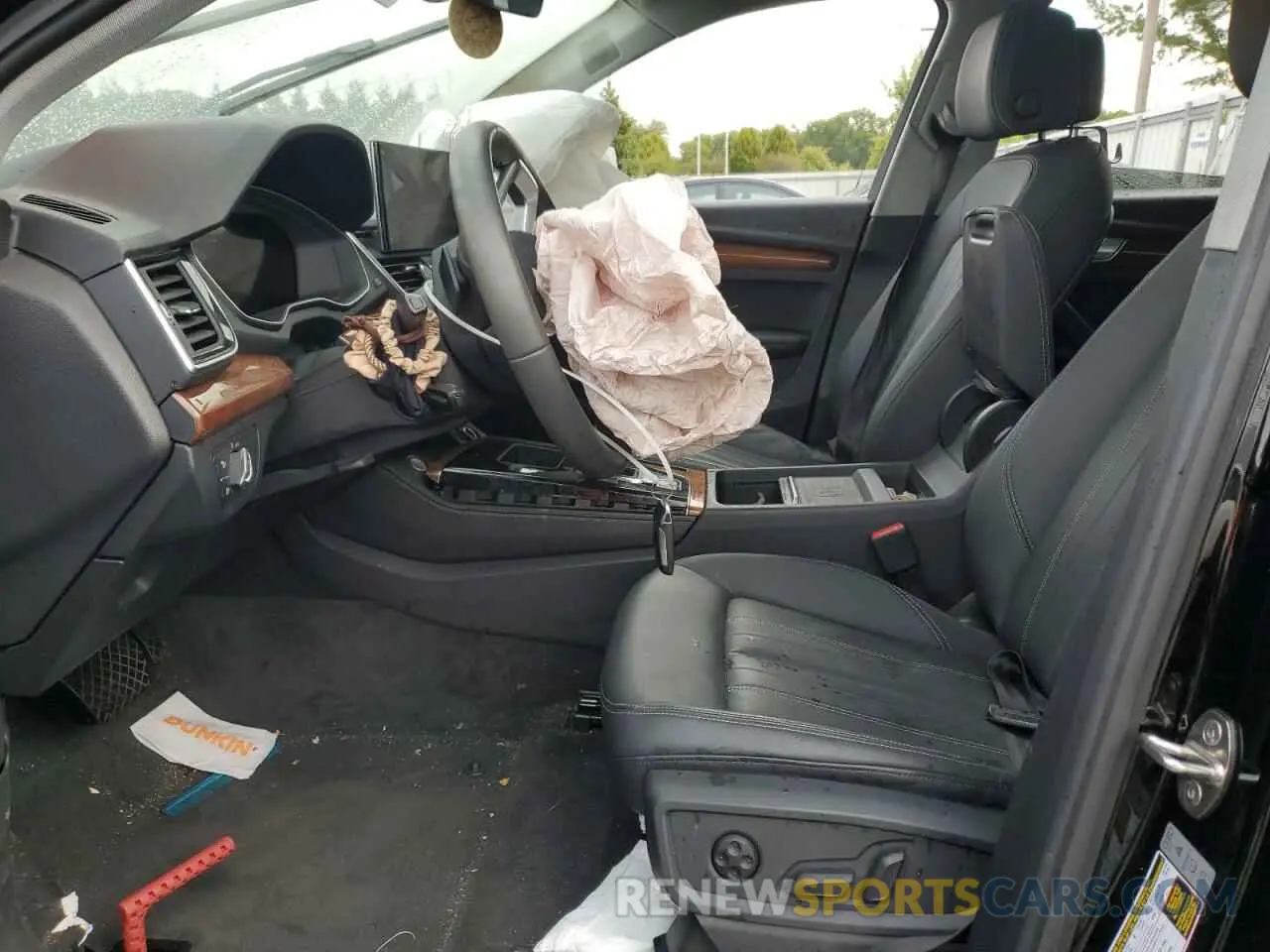 7 Photograph of a damaged car WA1BAAFY0M2140045 AUDI Q5 2021