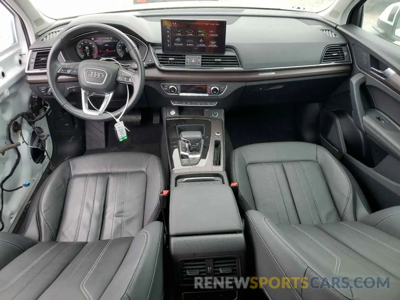 8 Photograph of a damaged car WA1BAAFY1M2016382 AUDI Q5 2021