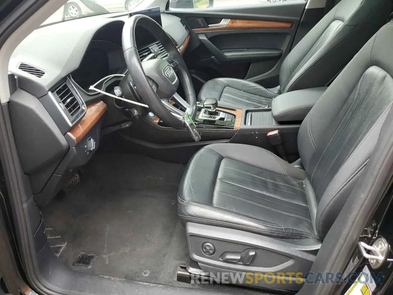 7 Photograph of a damaged car WA1BAAFY1M2016401 AUDI Q5 2021