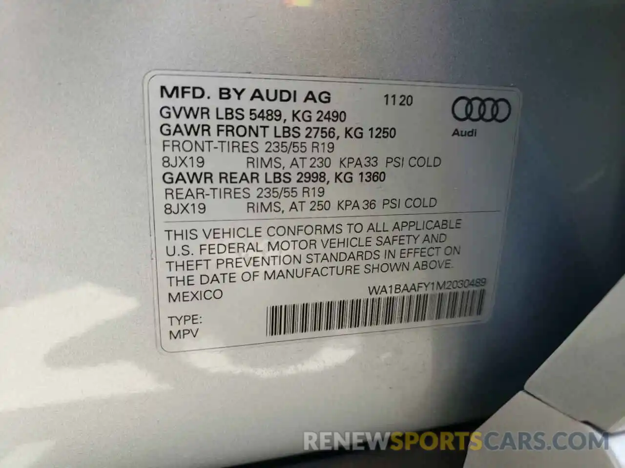 10 Photograph of a damaged car WA1BAAFY1M2030489 AUDI Q5 2021