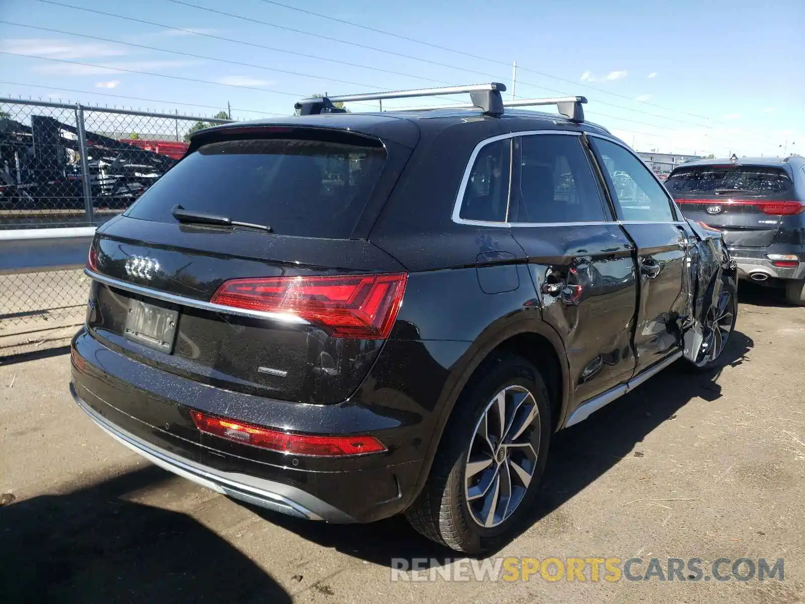 4 Photograph of a damaged car WA1BAAFY1M2050631 AUDI Q5 2021