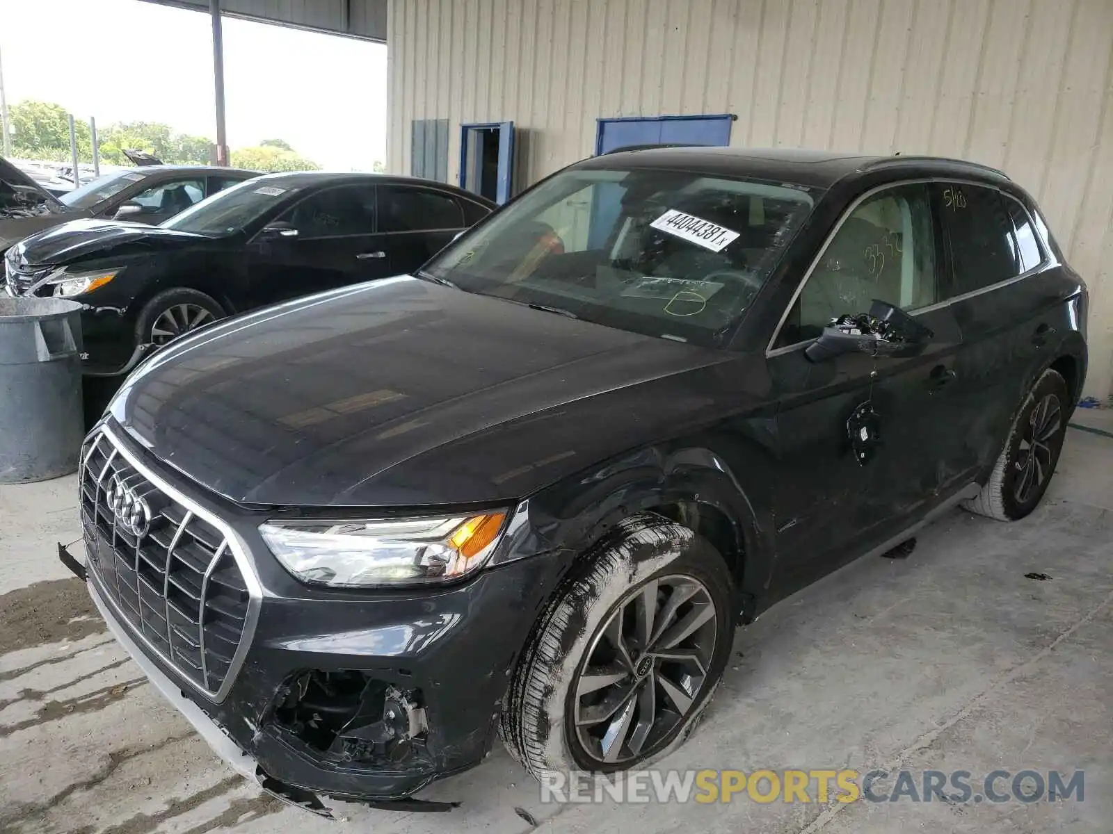 2 Photograph of a damaged car WA1BAAFY1M2053092 AUDI Q5 2021