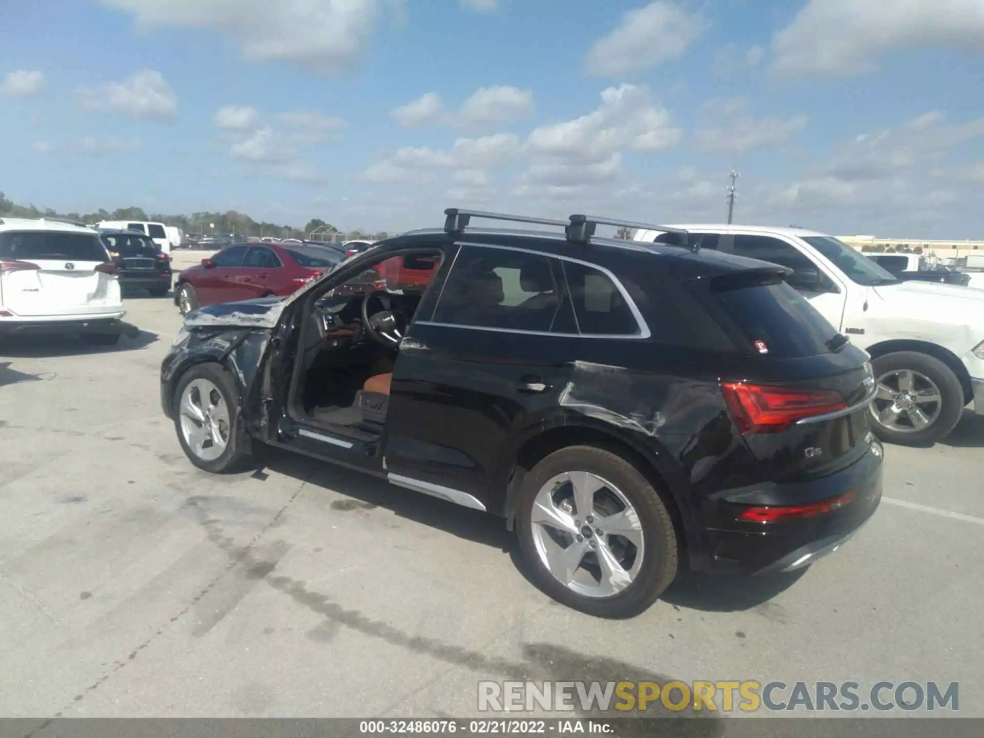 3 Photograph of a damaged car WA1BAAFY1M2079577 AUDI Q5 2021