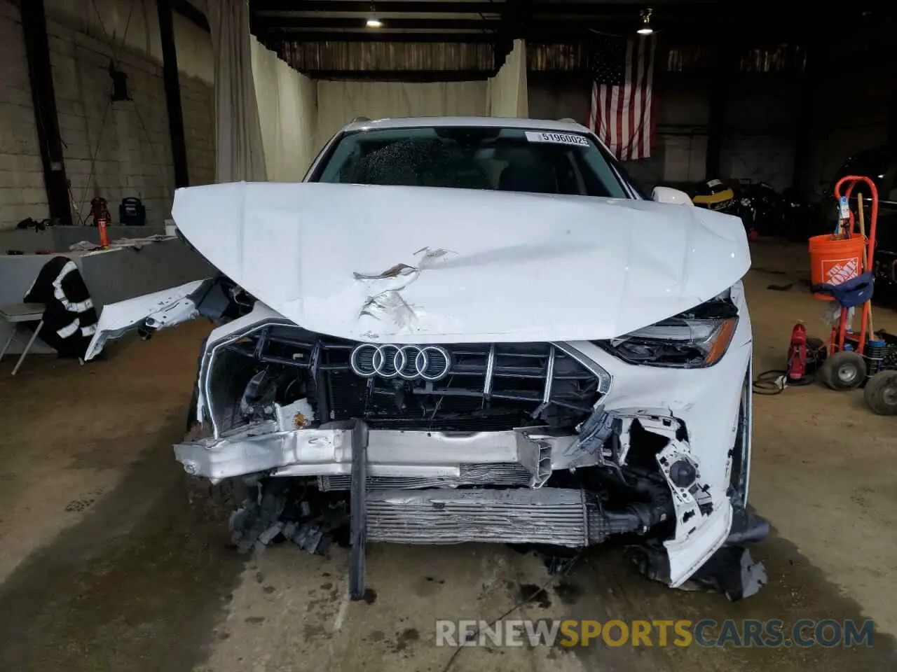5 Photograph of a damaged car WA1BAAFY1M2108916 AUDI Q5 2021