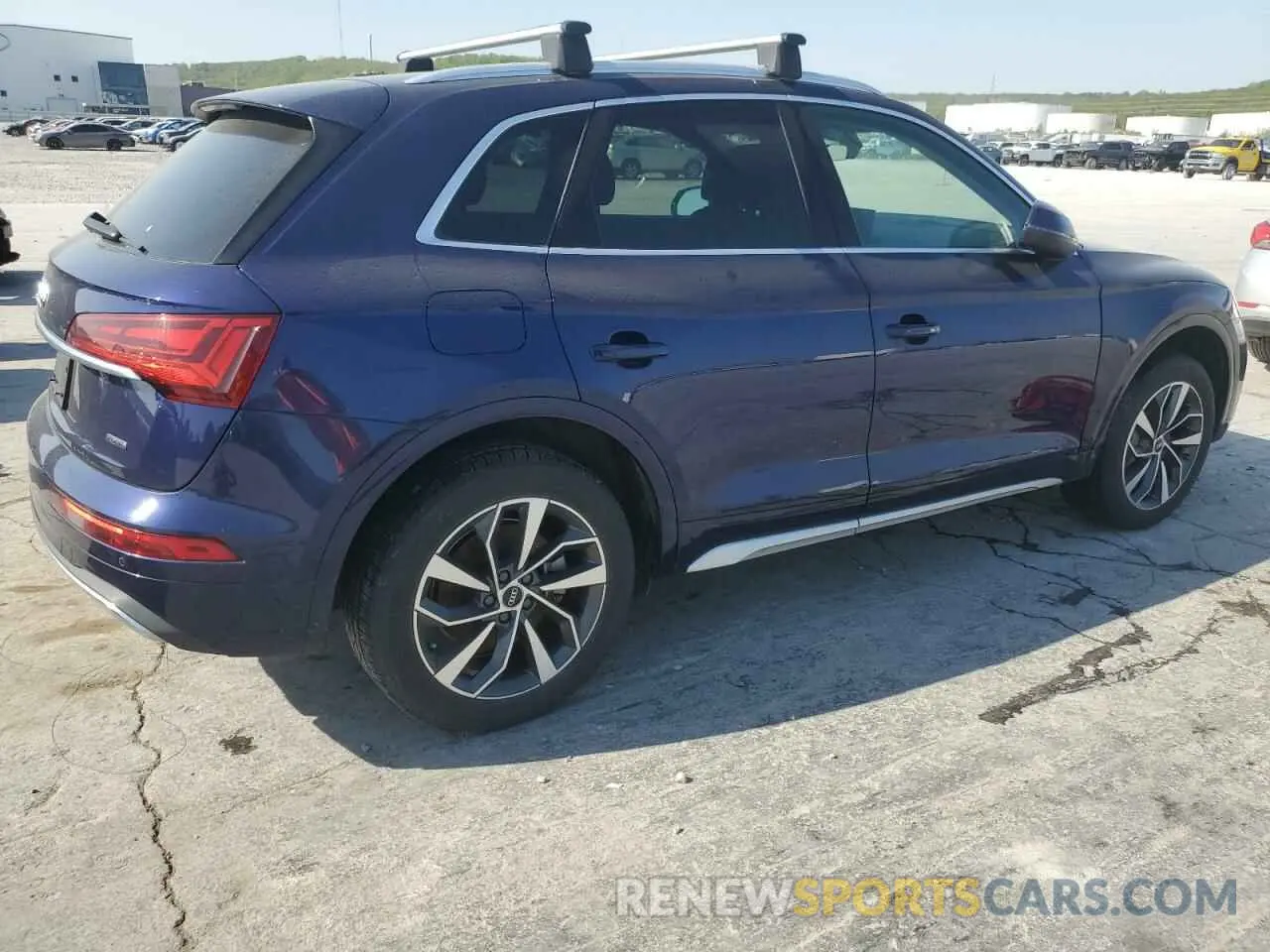 3 Photograph of a damaged car WA1BAAFY1M2110455 AUDI Q5 2021