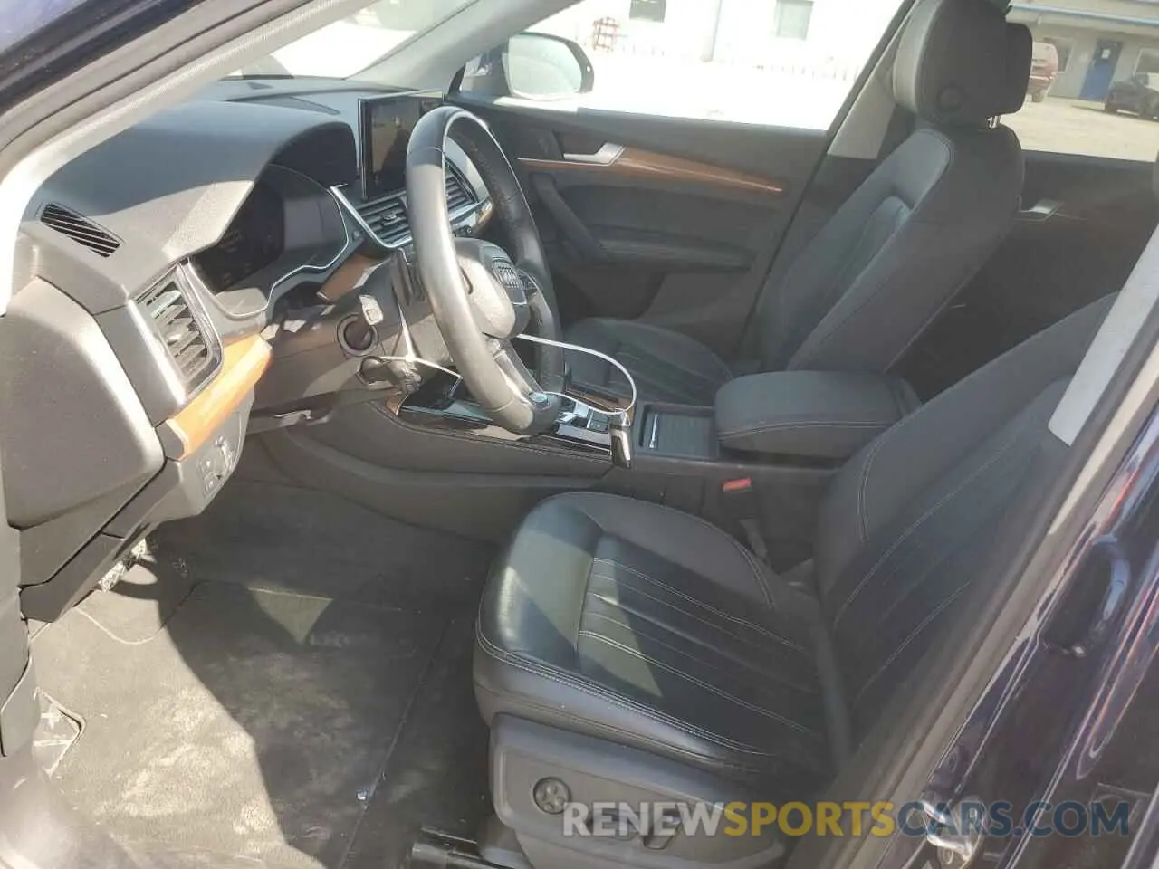 7 Photograph of a damaged car WA1BAAFY1M2110455 AUDI Q5 2021