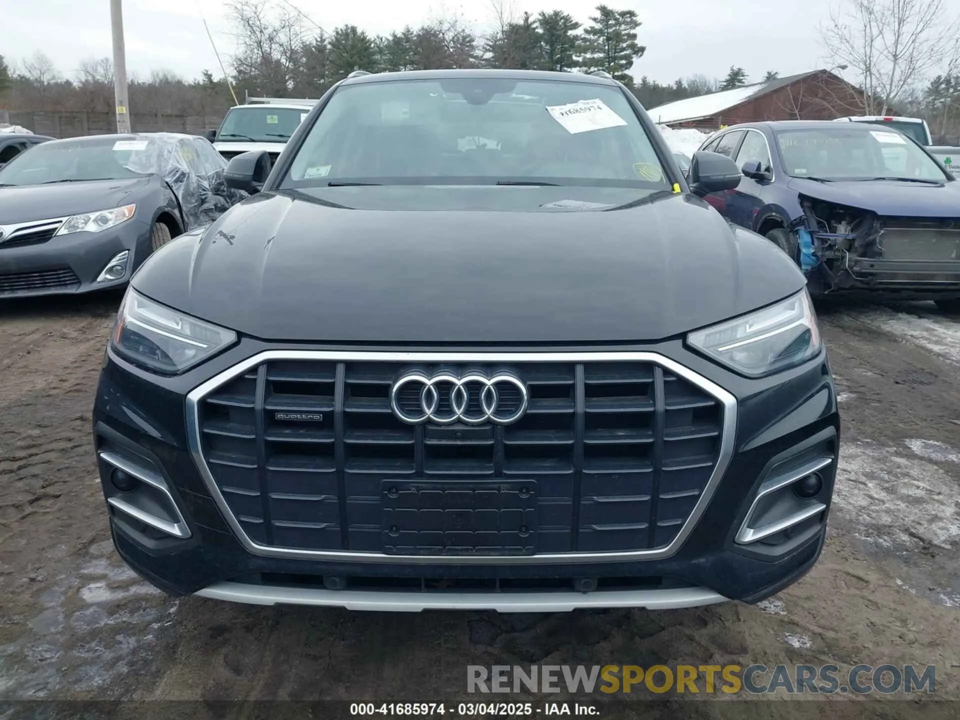 12 Photograph of a damaged car WA1BAAFY1M2113680 AUDI Q5 2021