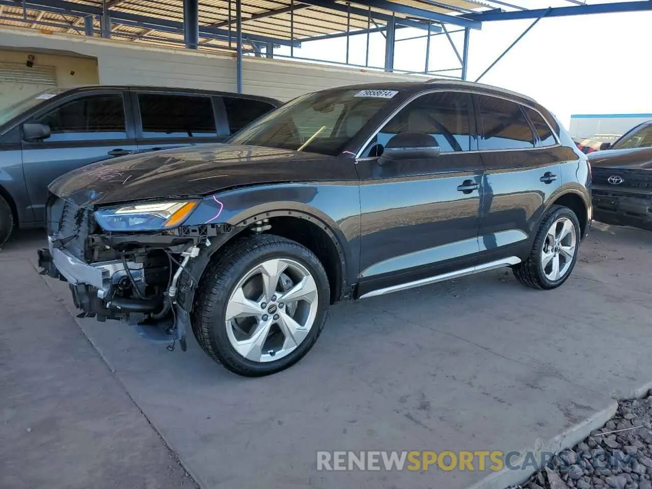 1 Photograph of a damaged car WA1BAAFY2M2046989 AUDI Q5 2021