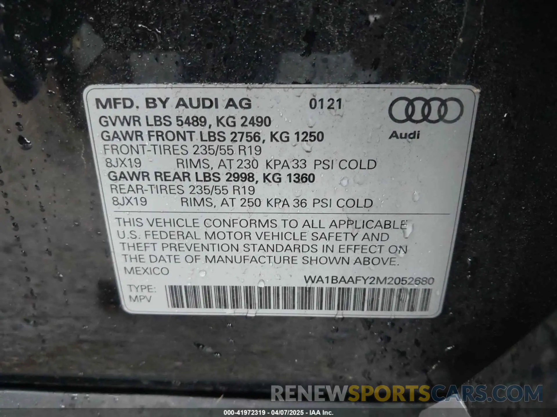 9 Photograph of a damaged car WA1BAAFY2M2052680 AUDI Q5 2021
