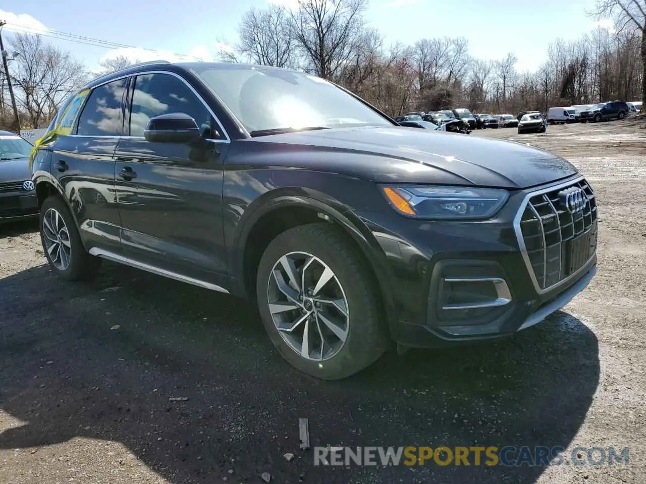 4 Photograph of a damaged car WA1BAAFY2M2056518 AUDI Q5 2021