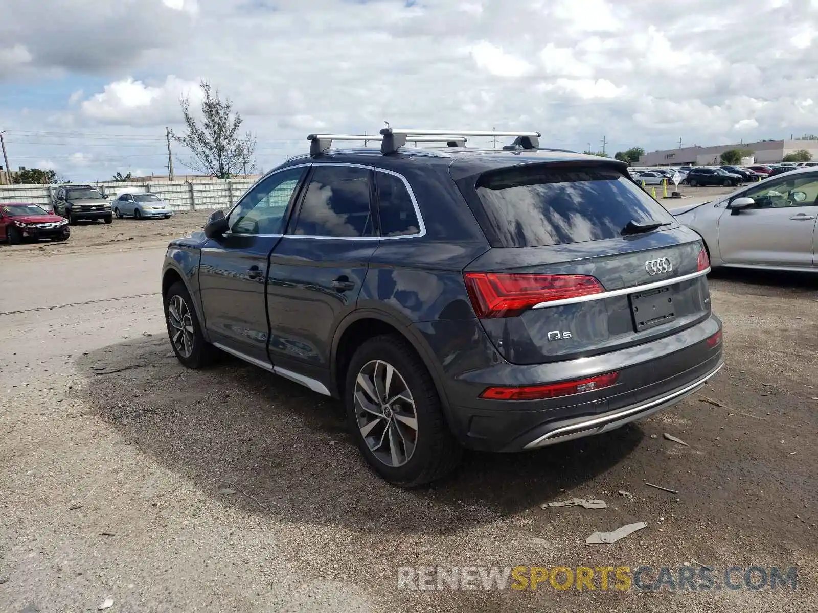 3 Photograph of a damaged car WA1BAAFY2M2067678 AUDI Q5 2021