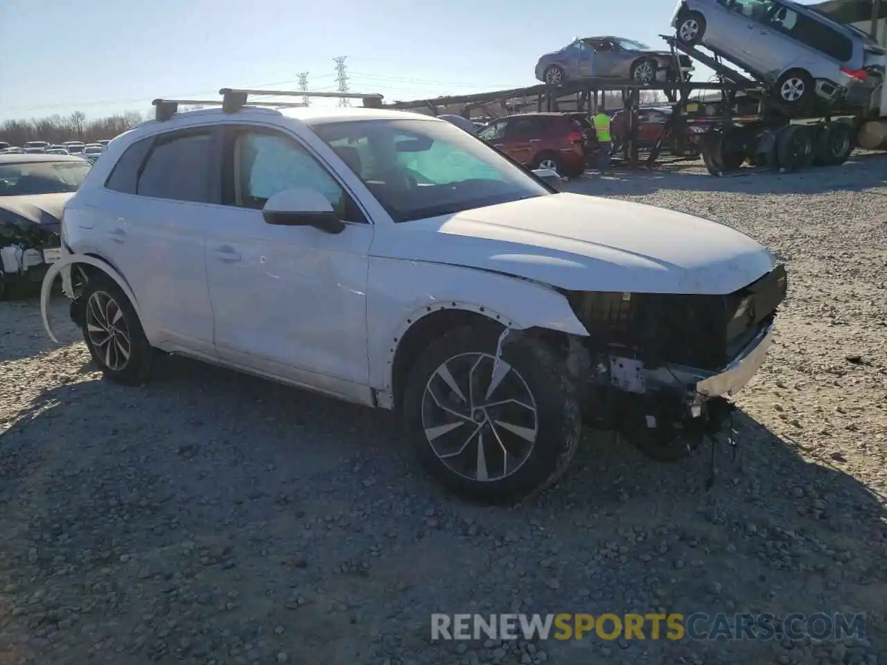 4 Photograph of a damaged car WA1BAAFY2M2106351 AUDI Q5 2021