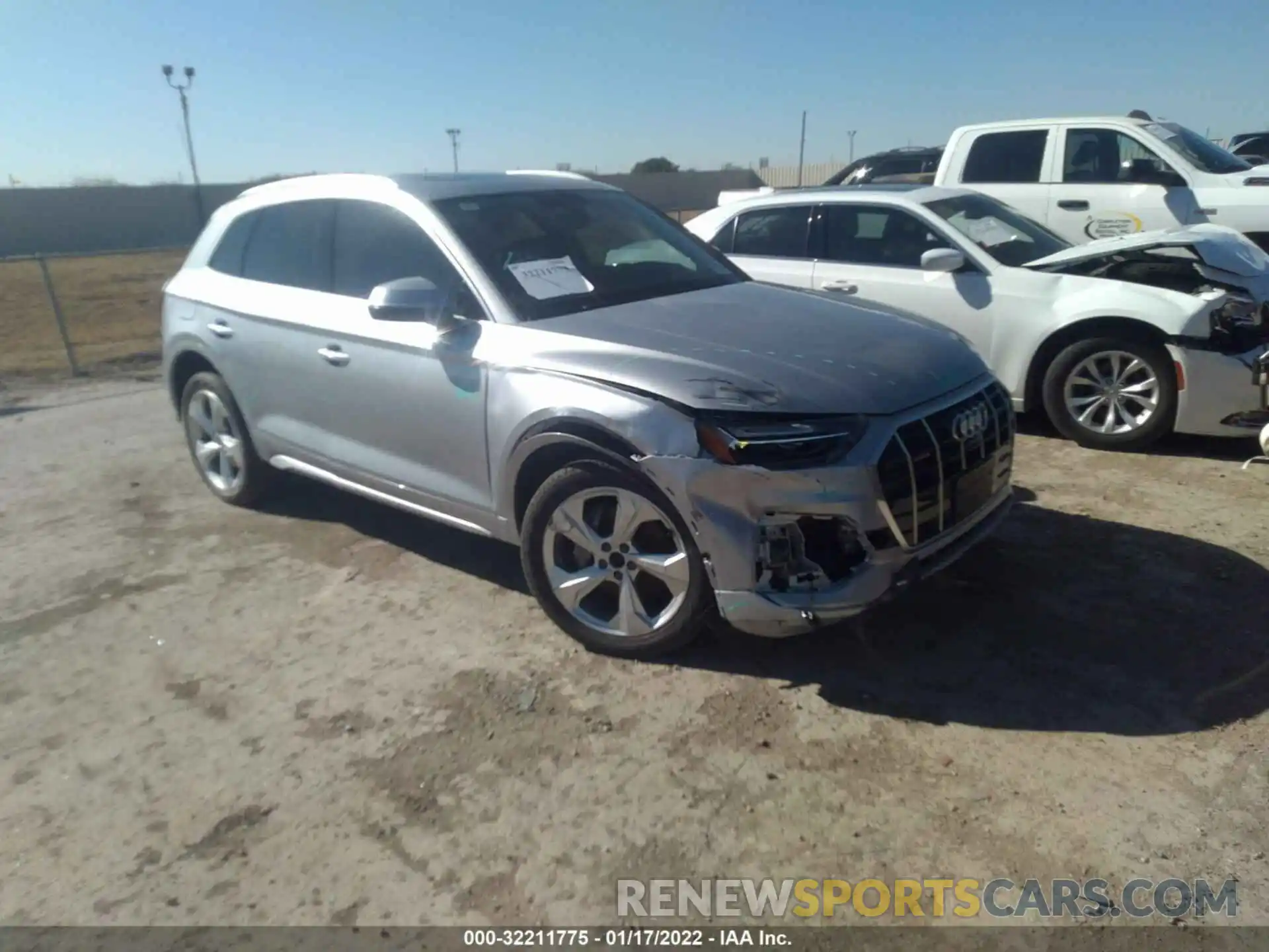 1 Photograph of a damaged car WA1BAAFY2M2114580 AUDI Q5 2021