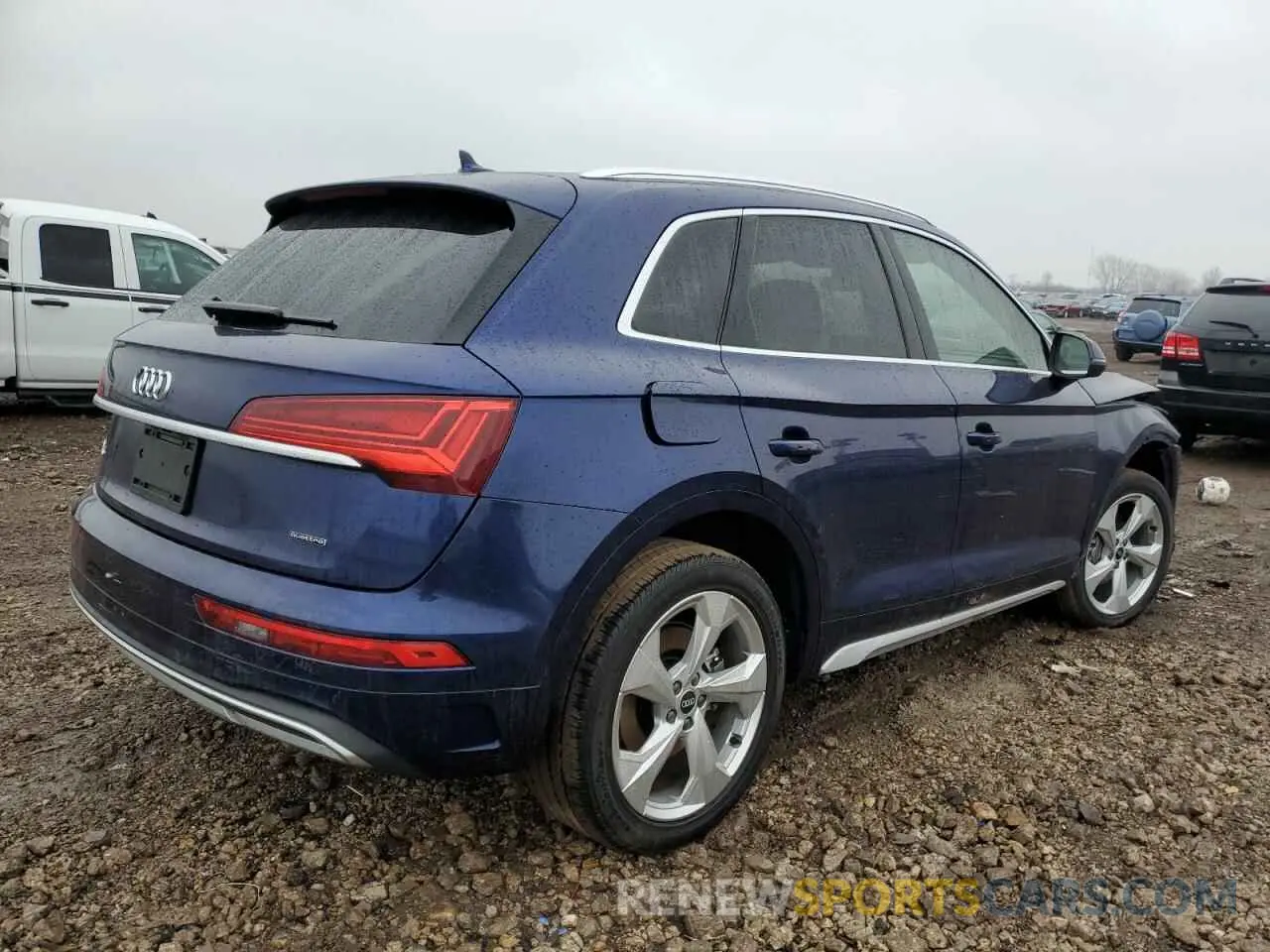 3 Photograph of a damaged car WA1BAAFY2M2119620 AUDI Q5 2021