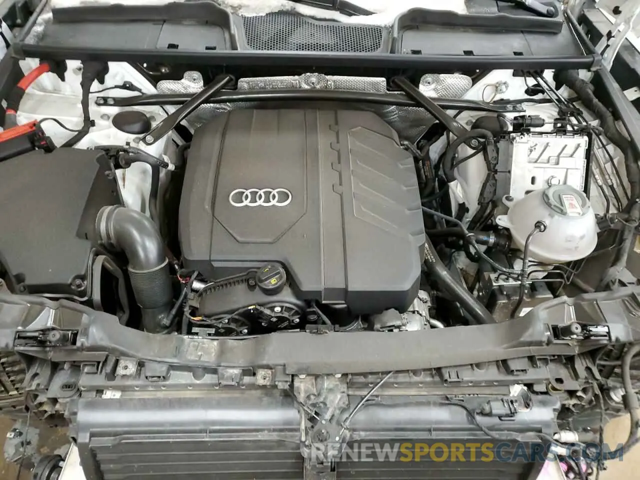 11 Photograph of a damaged car WA1BAAFY2M2130570 AUDI Q5 2021