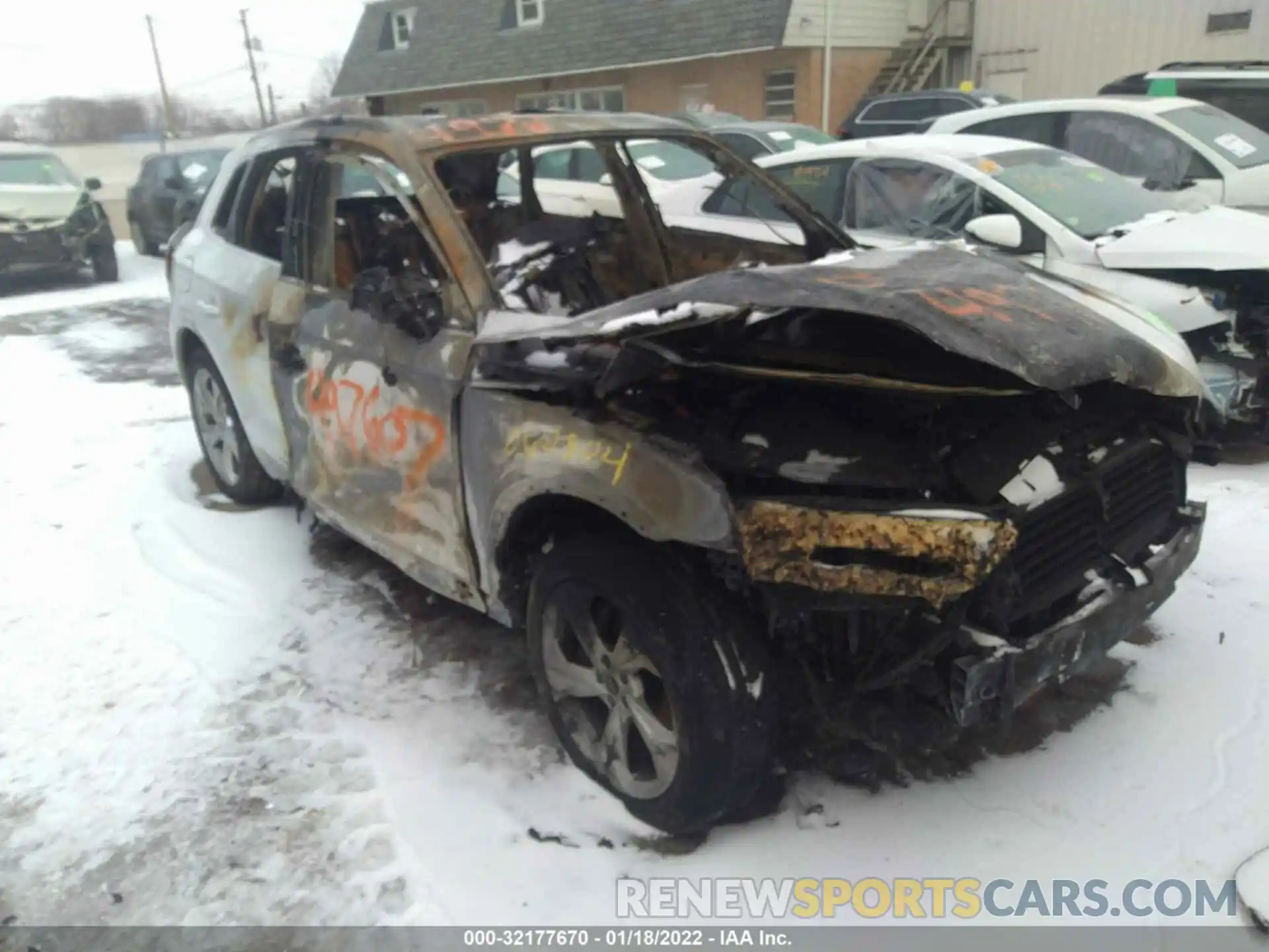 1 Photograph of a damaged car WA1BAAFY2M2133694 AUDI Q5 2021