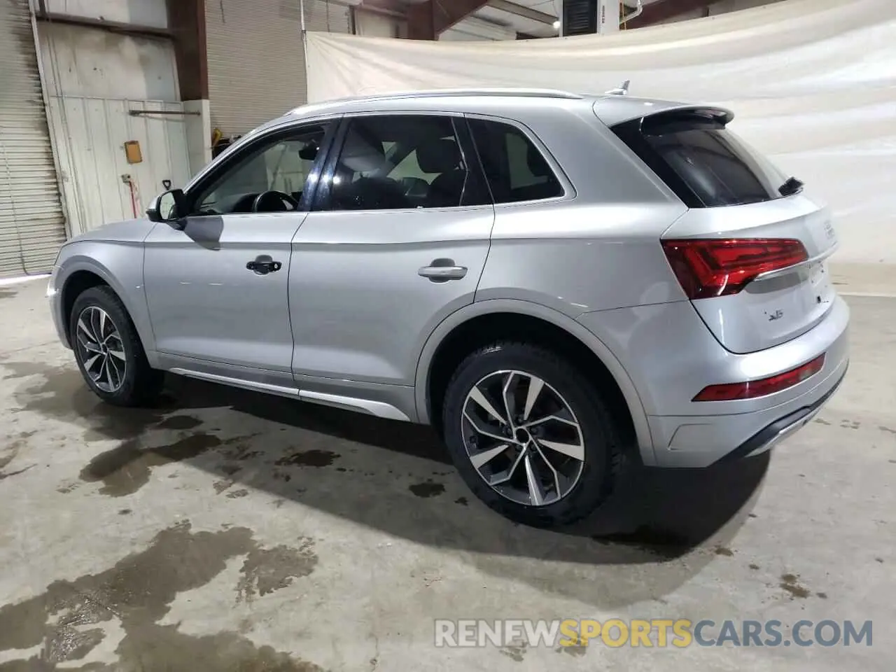2 Photograph of a damaged car WA1BAAFY3M2018683 AUDI Q5 2021