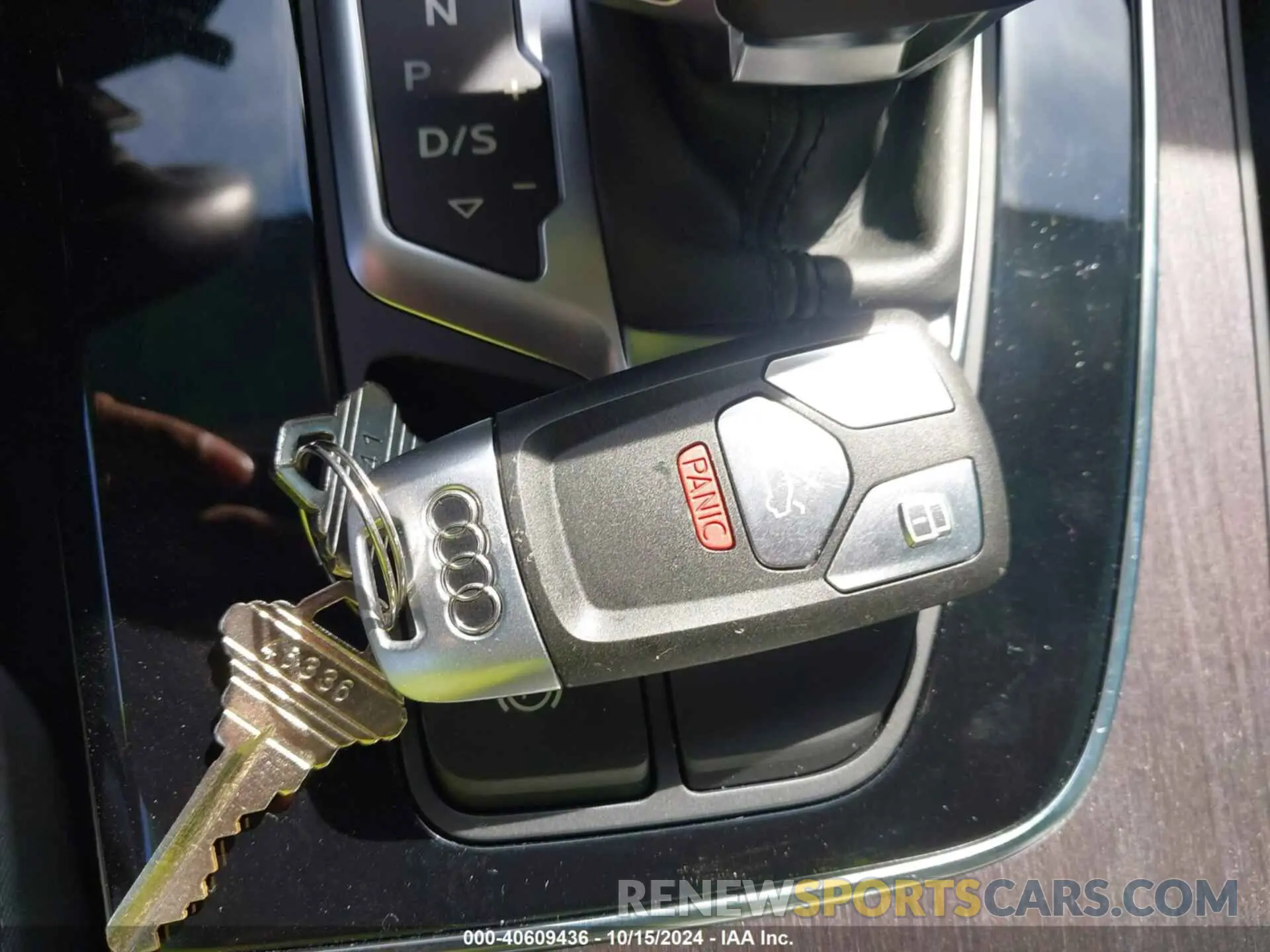 11 Photograph of a damaged car WA1BAAFY3M2020532 AUDI Q5 2021