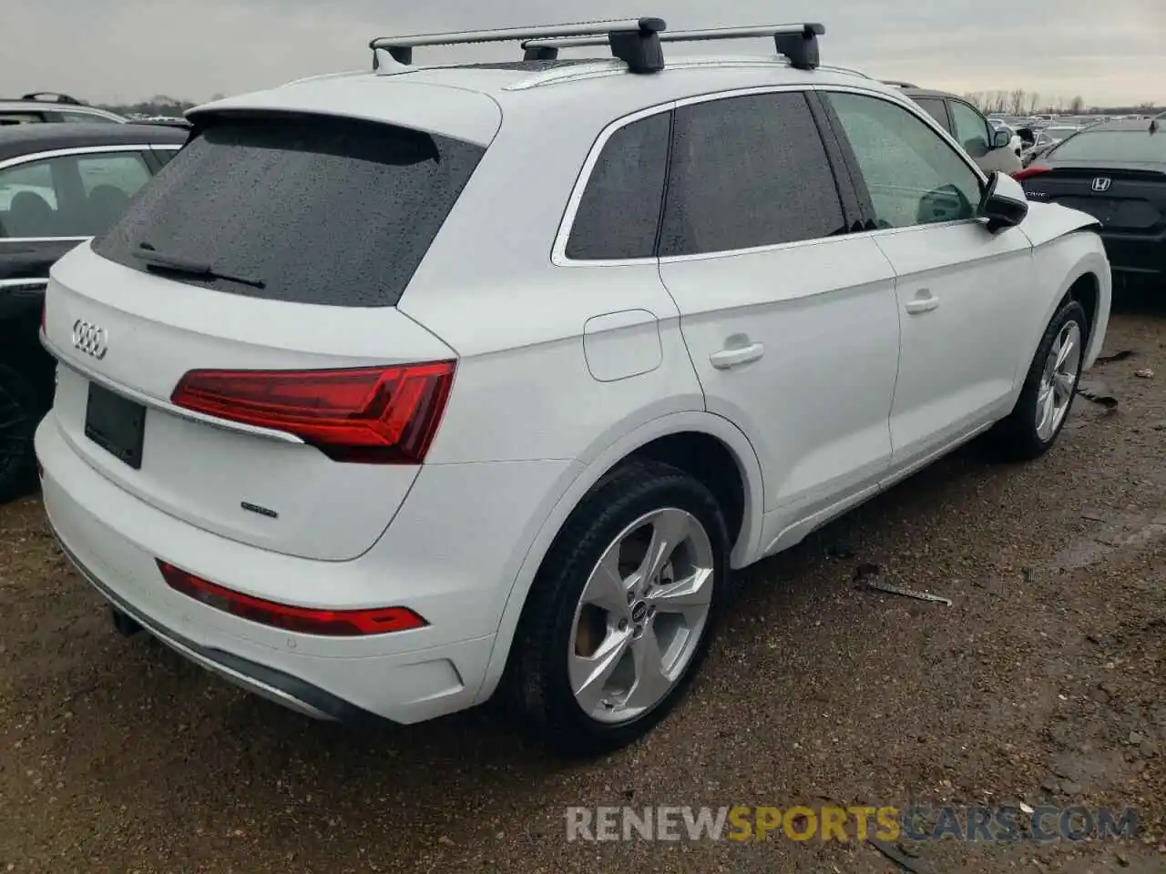 3 Photograph of a damaged car WA1BAAFY3M2022796 AUDI Q5 2021