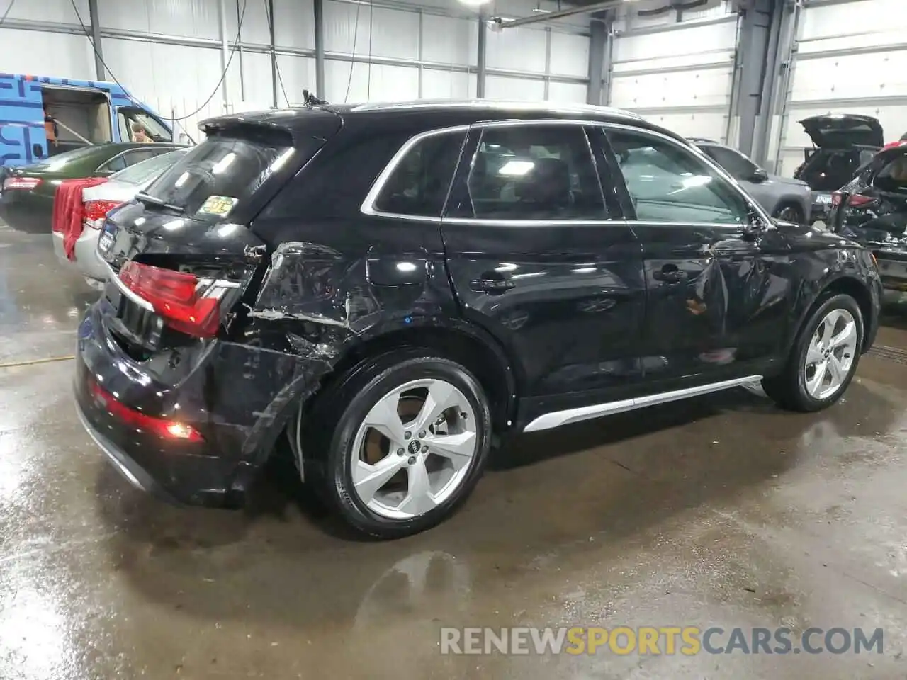 3 Photograph of a damaged car WA1BAAFY3M2099314 AUDI Q5 2021