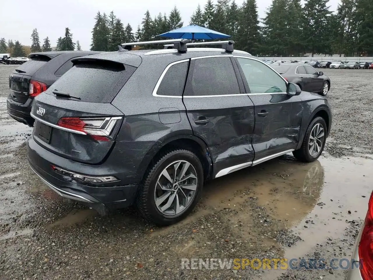 3 Photograph of a damaged car WA1BAAFY3M2135308 AUDI Q5 2021