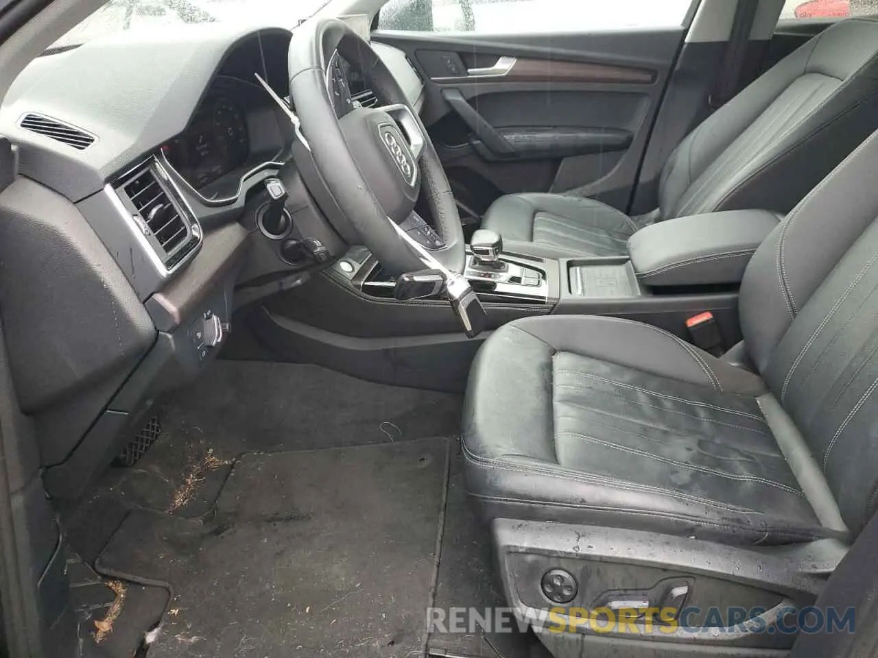 7 Photograph of a damaged car WA1BAAFY3M2135308 AUDI Q5 2021