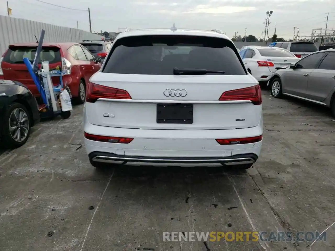 6 Photograph of a damaged car WA1BAAFY3M2140623 AUDI Q5 2021