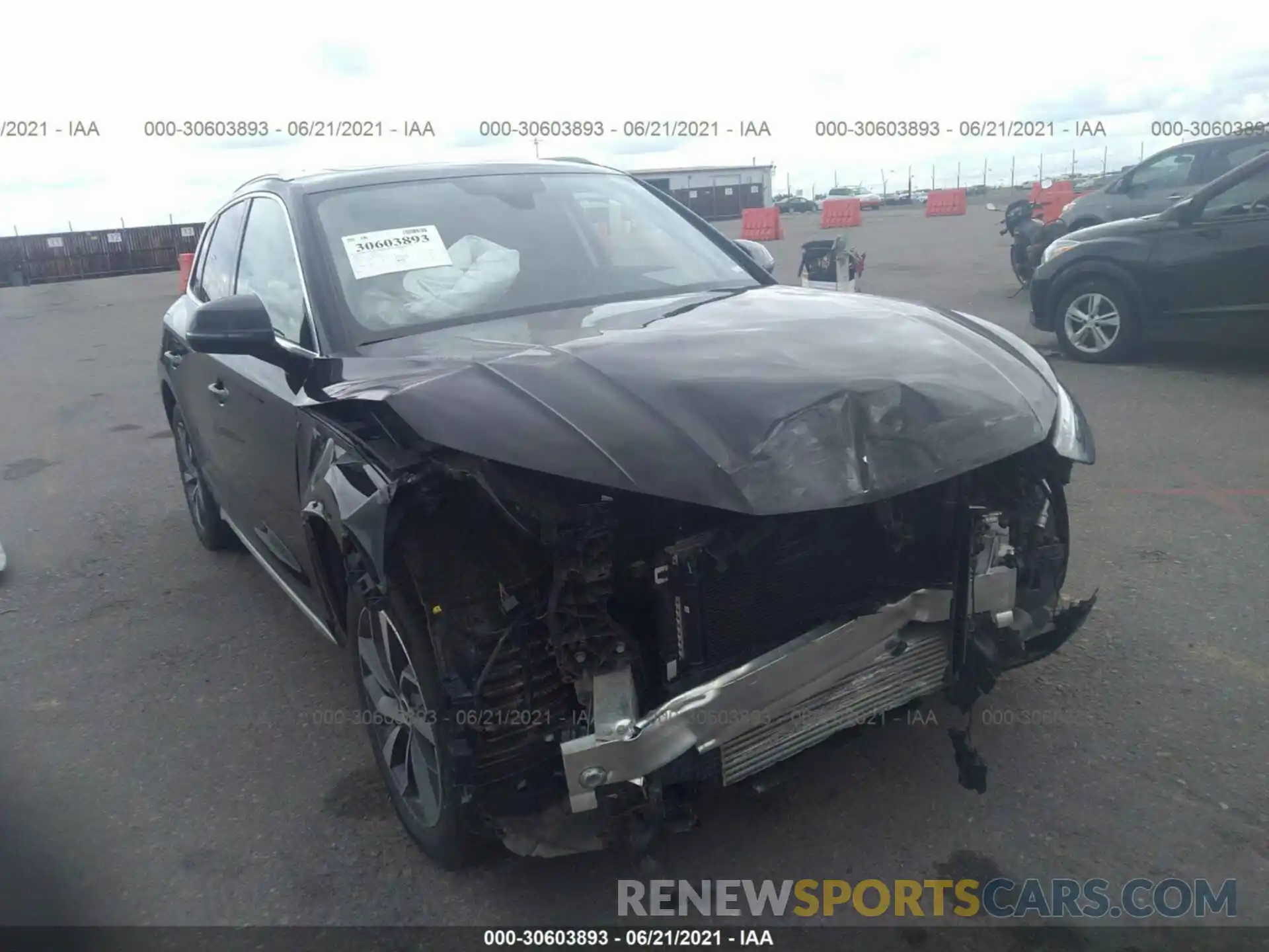 6 Photograph of a damaged car WA1BAAFY4M2018613 AUDI Q5 2021