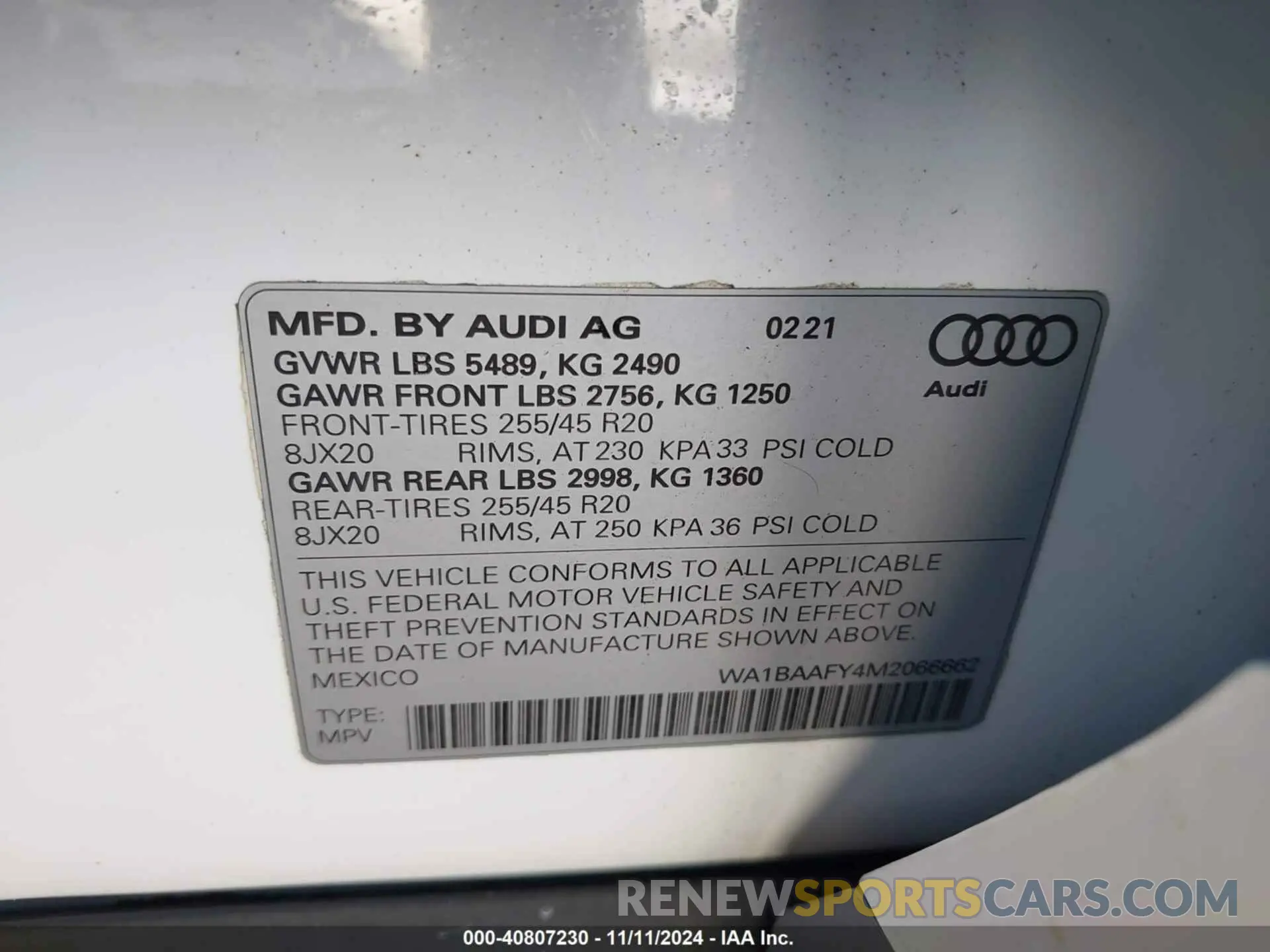 9 Photograph of a damaged car WA1BAAFY4M2066662 AUDI Q5 2021