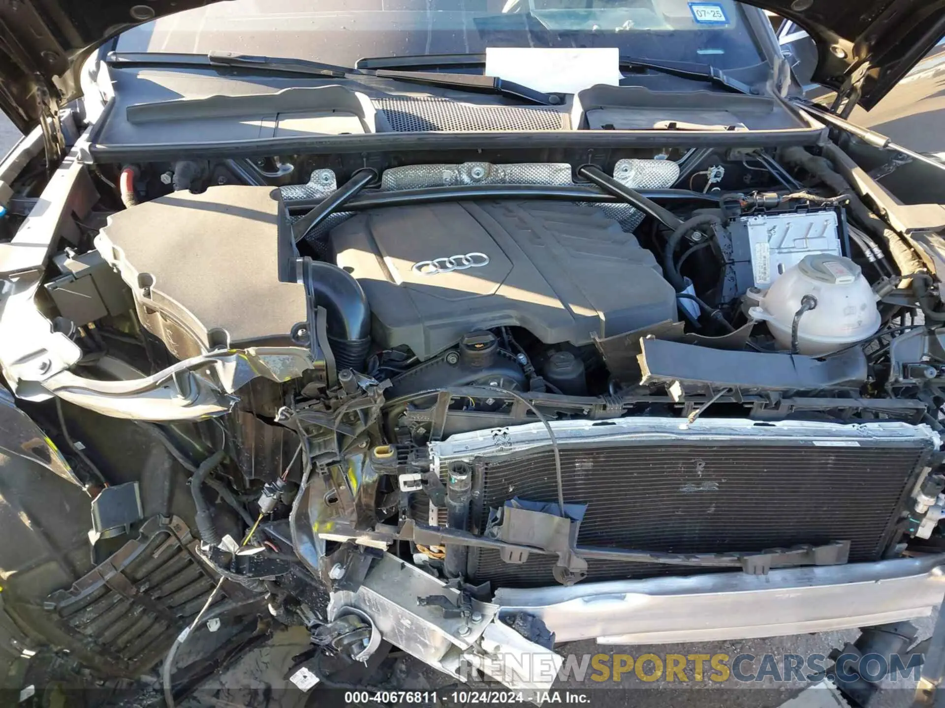 10 Photograph of a damaged car WA1BAAFY4M2094901 AUDI Q5 2021