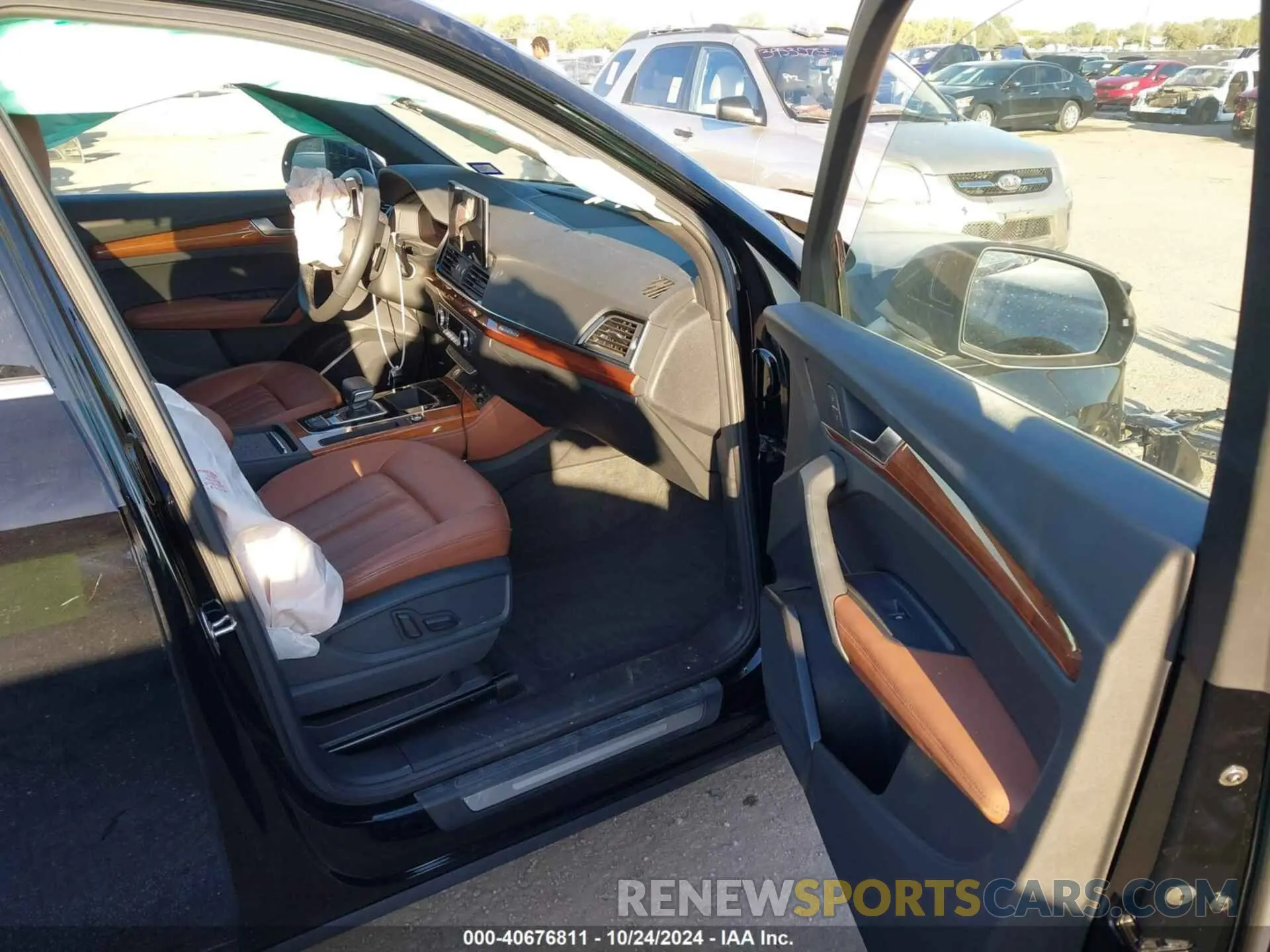 5 Photograph of a damaged car WA1BAAFY4M2094901 AUDI Q5 2021