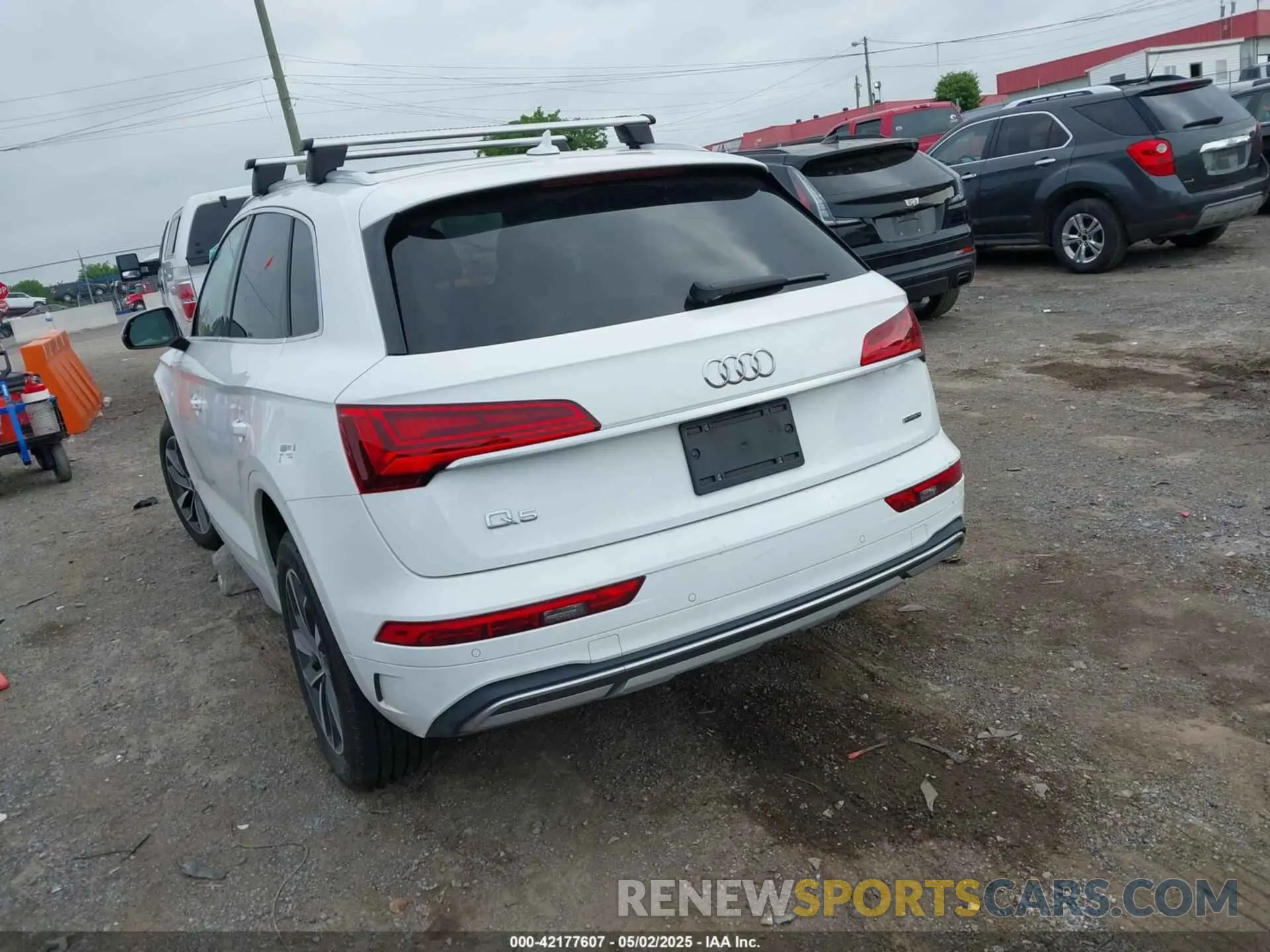 3 Photograph of a damaged car WA1BAAFY4M2119148 AUDI Q5 2021