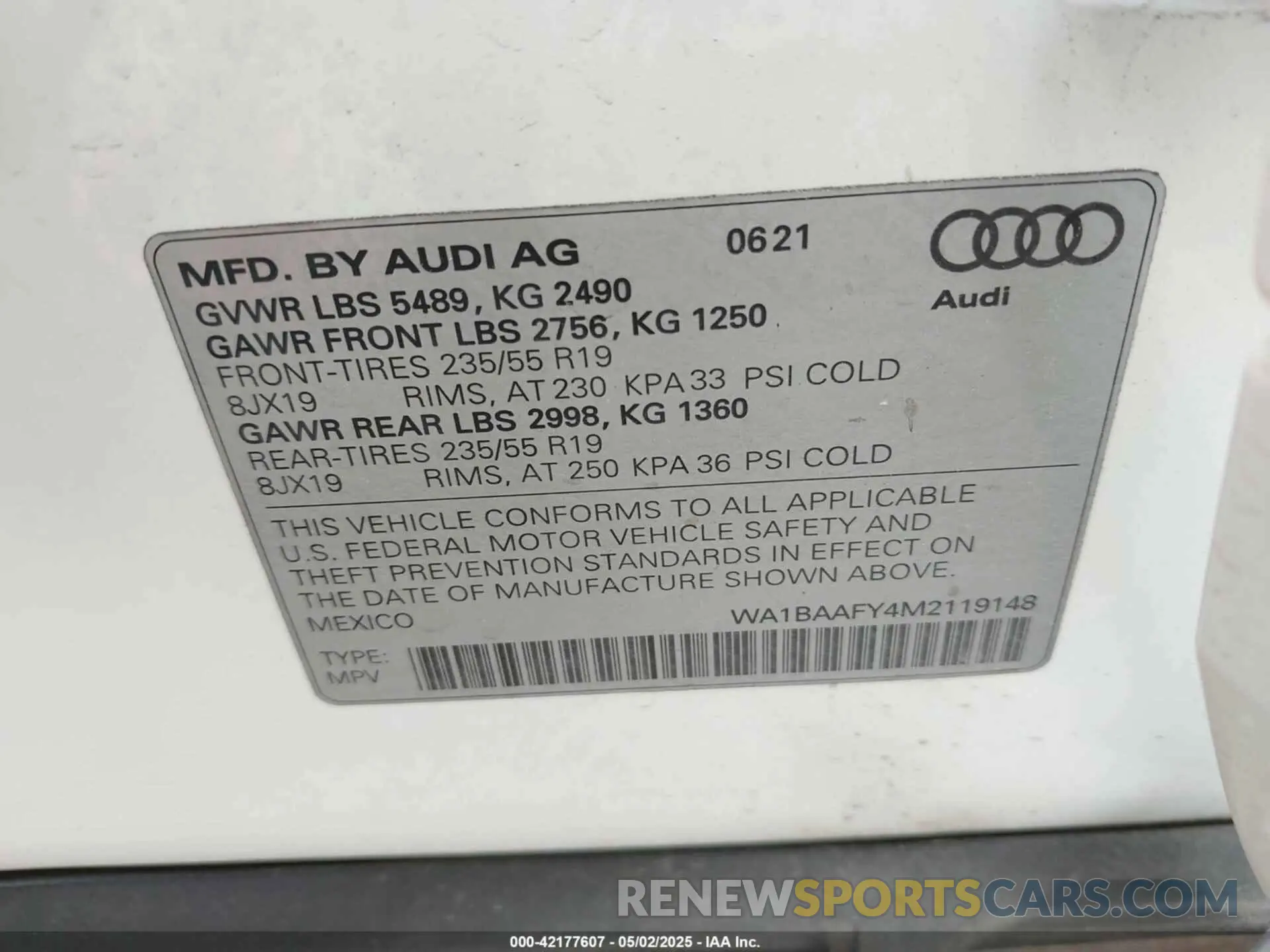 9 Photograph of a damaged car WA1BAAFY4M2119148 AUDI Q5 2021