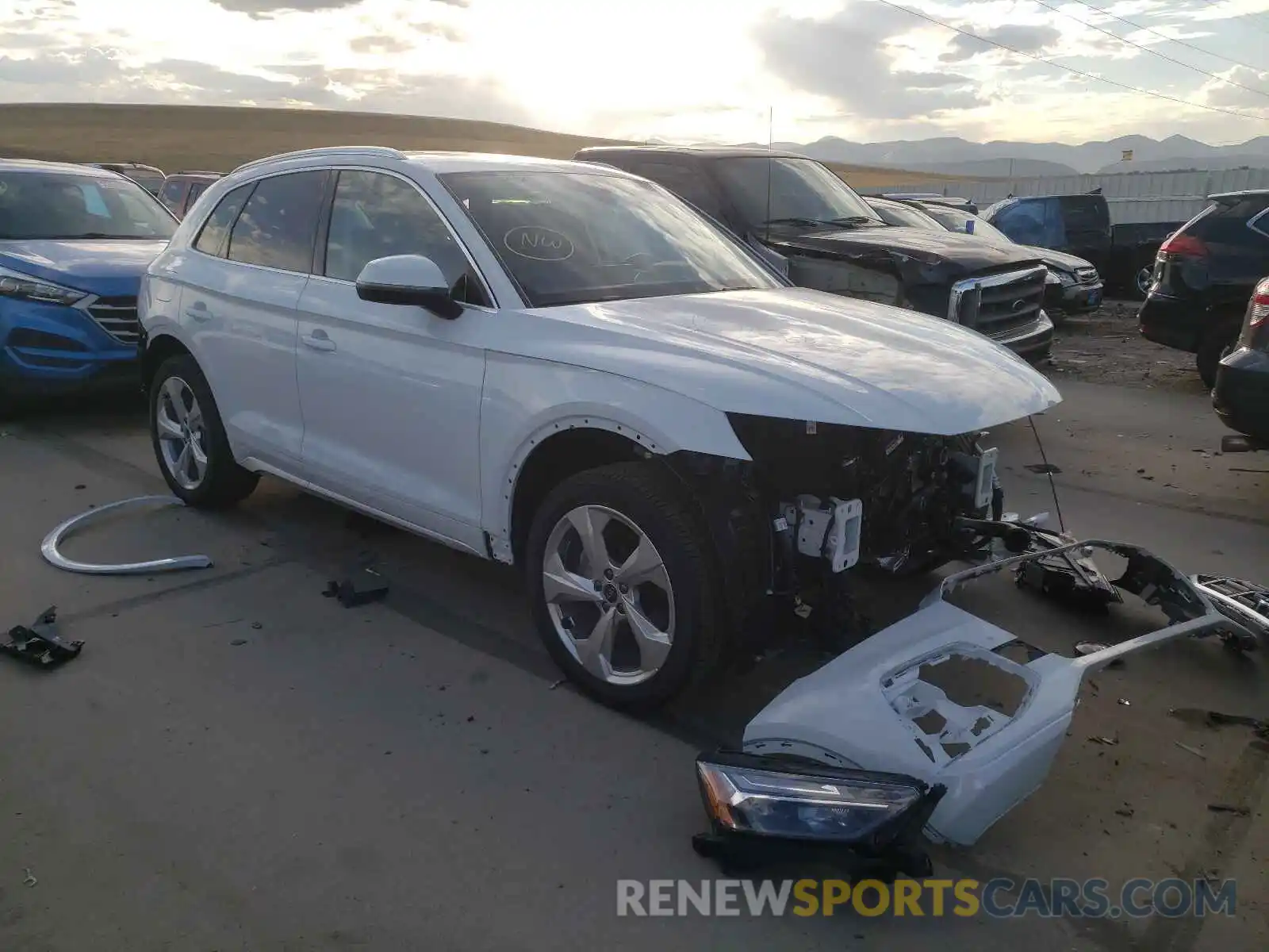 1 Photograph of a damaged car WA1BAAFY4M2133633 AUDI Q5 2021