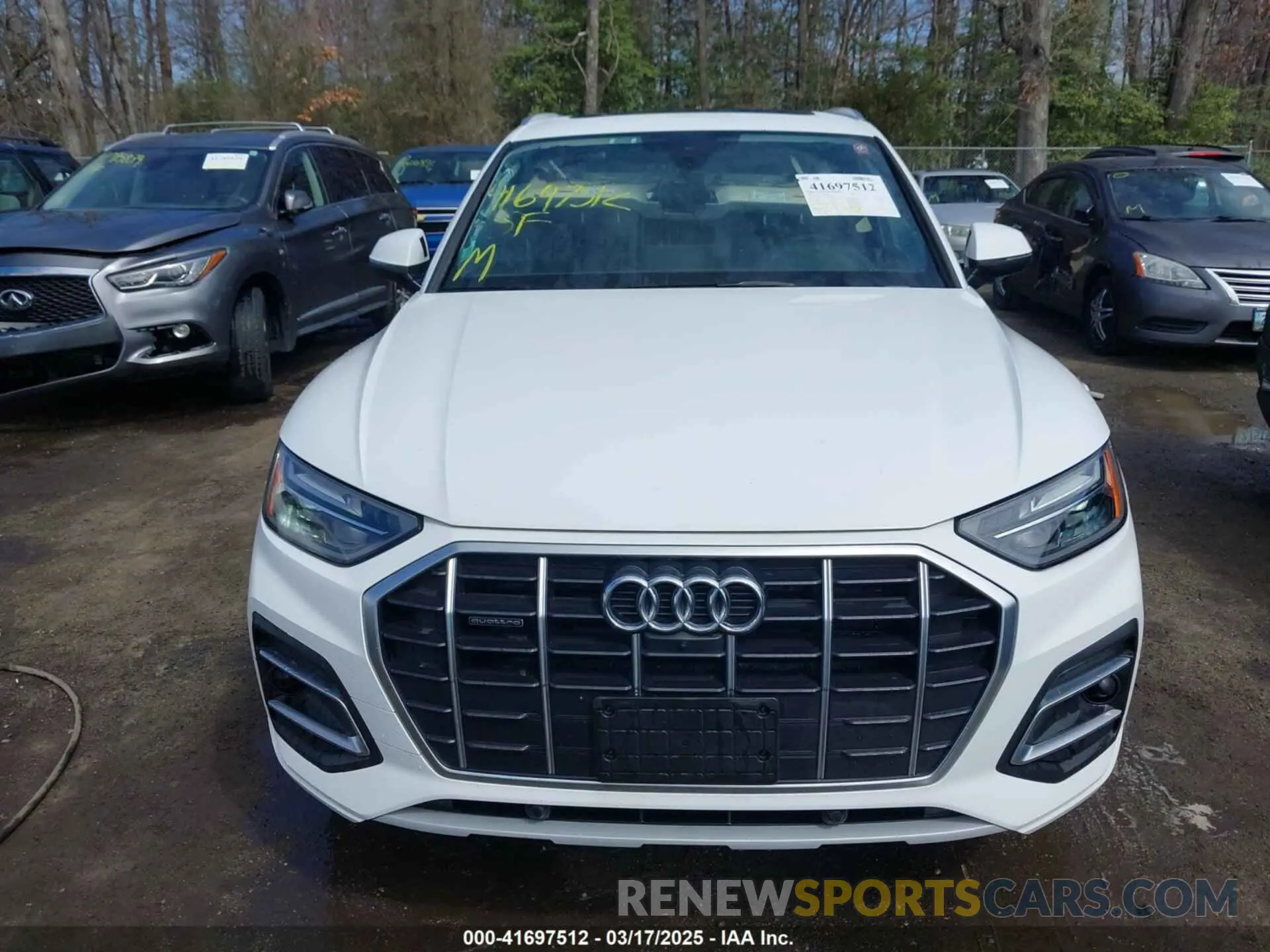 12 Photograph of a damaged car WA1BAAFY5M2010794 AUDI Q5 2021