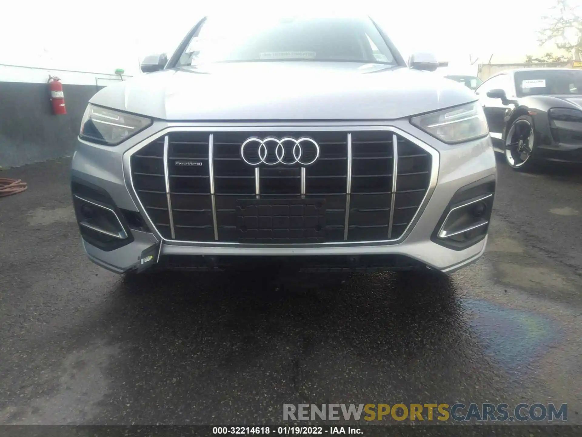 6 Photograph of a damaged car WA1BAAFY5M2014053 AUDI Q5 2021