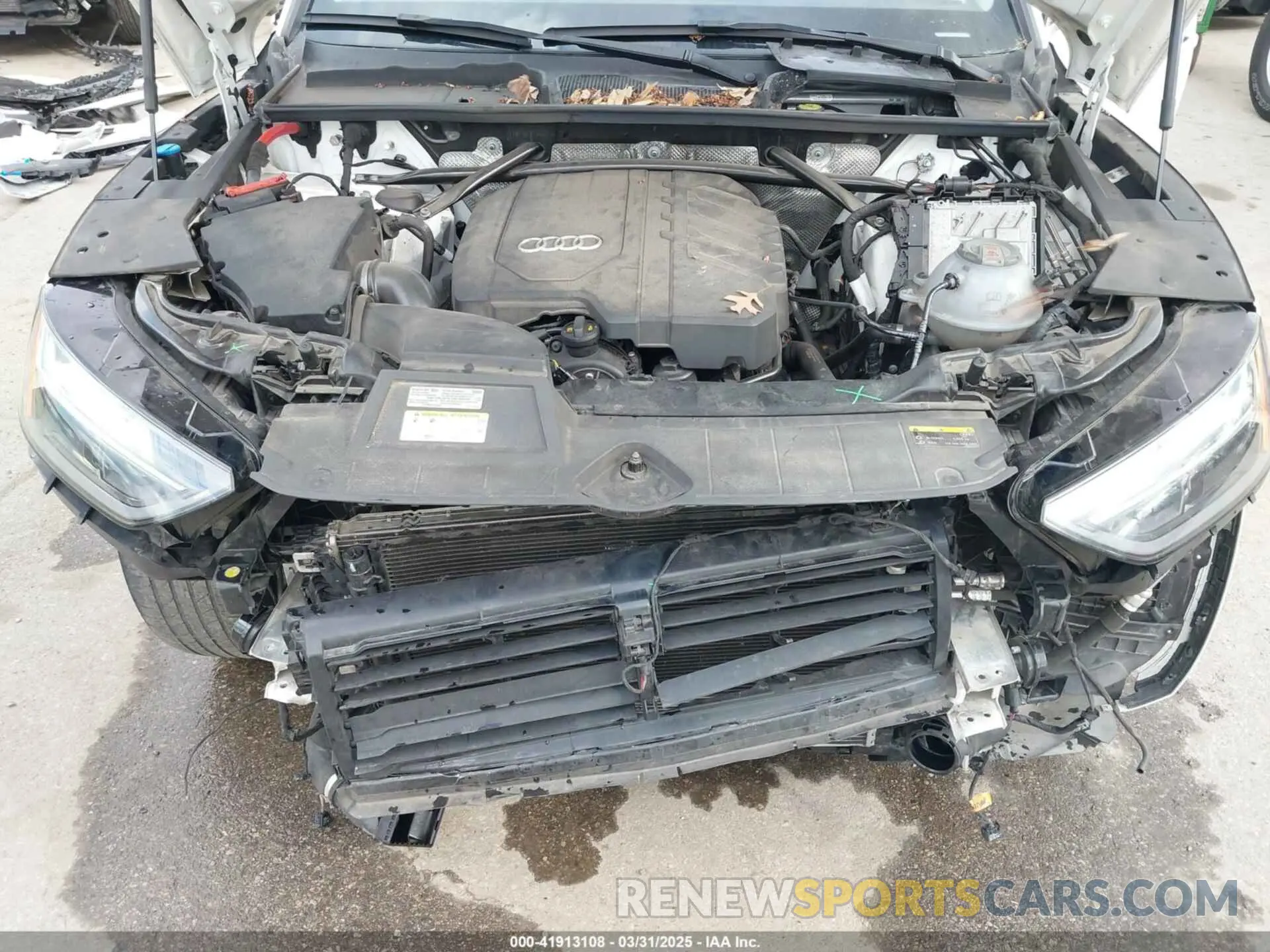 10 Photograph of a damaged car WA1BAAFY5M2018717 AUDI Q5 2021