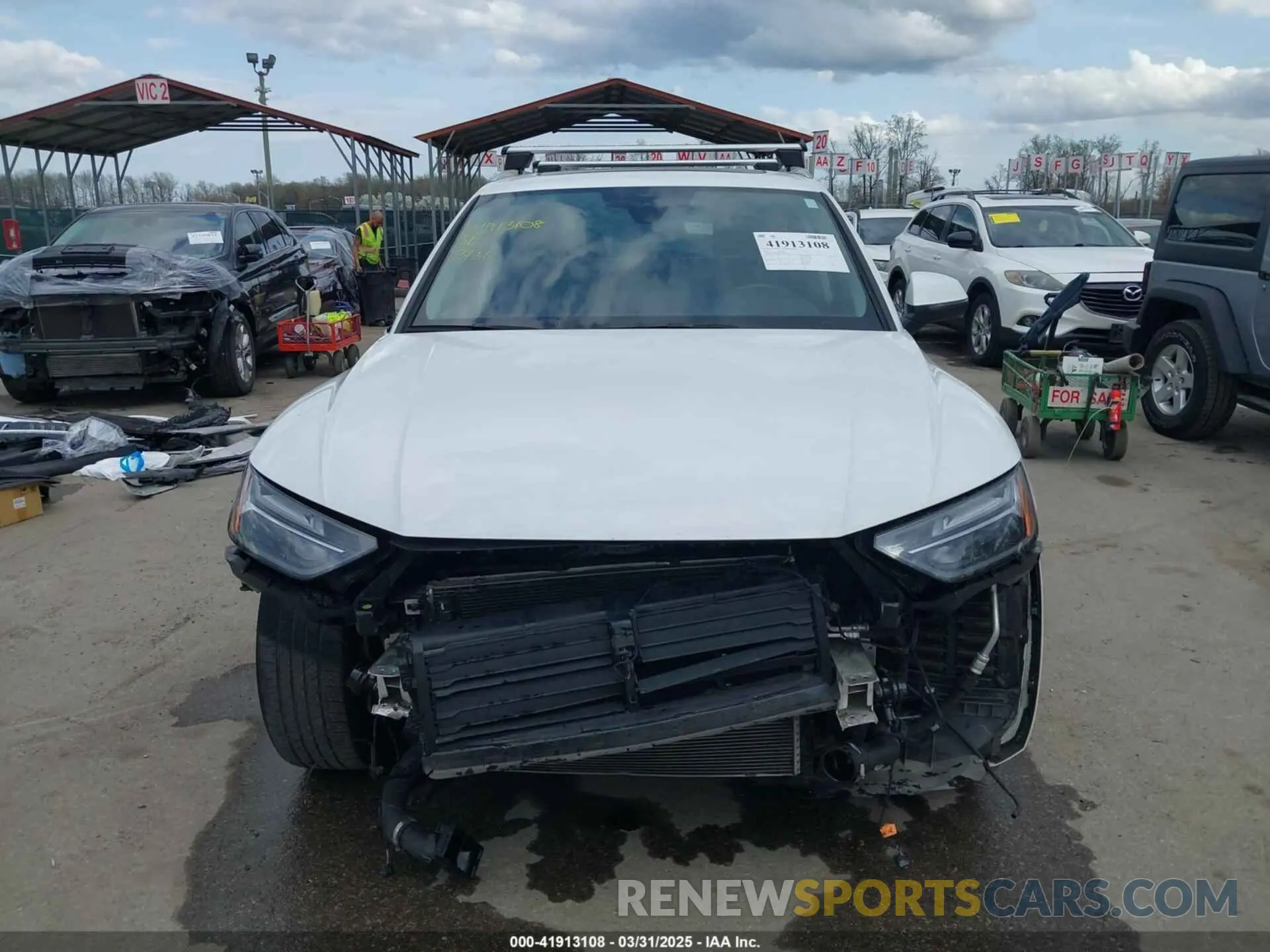 13 Photograph of a damaged car WA1BAAFY5M2018717 AUDI Q5 2021