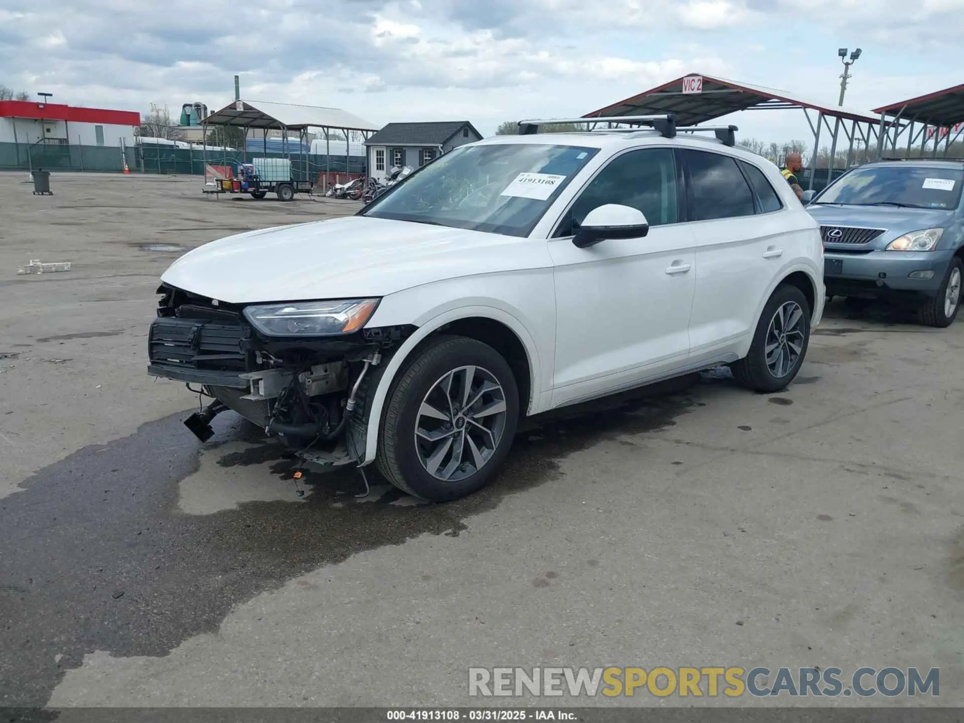 2 Photograph of a damaged car WA1BAAFY5M2018717 AUDI Q5 2021