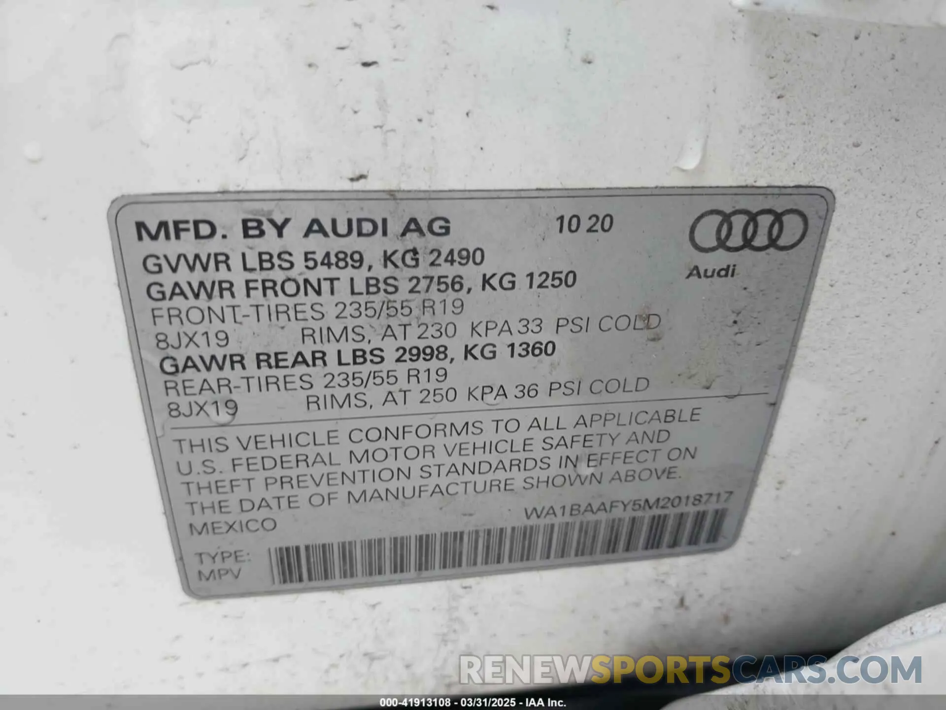 9 Photograph of a damaged car WA1BAAFY5M2018717 AUDI Q5 2021