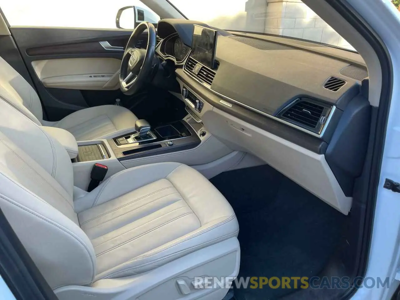 5 Photograph of a damaged car WA1BAAFY5M2024761 AUDI Q5 2021