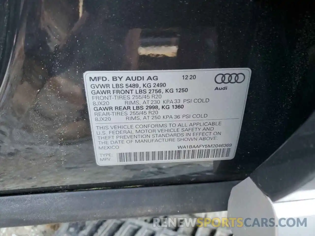 10 Photograph of a damaged car WA1BAAFY5M2046369 AUDI Q5 2021