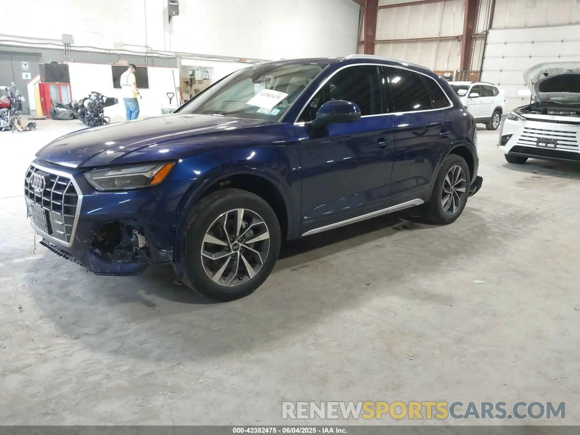 2 Photograph of a damaged car WA1BAAFY5M2060286 AUDI Q5 2021