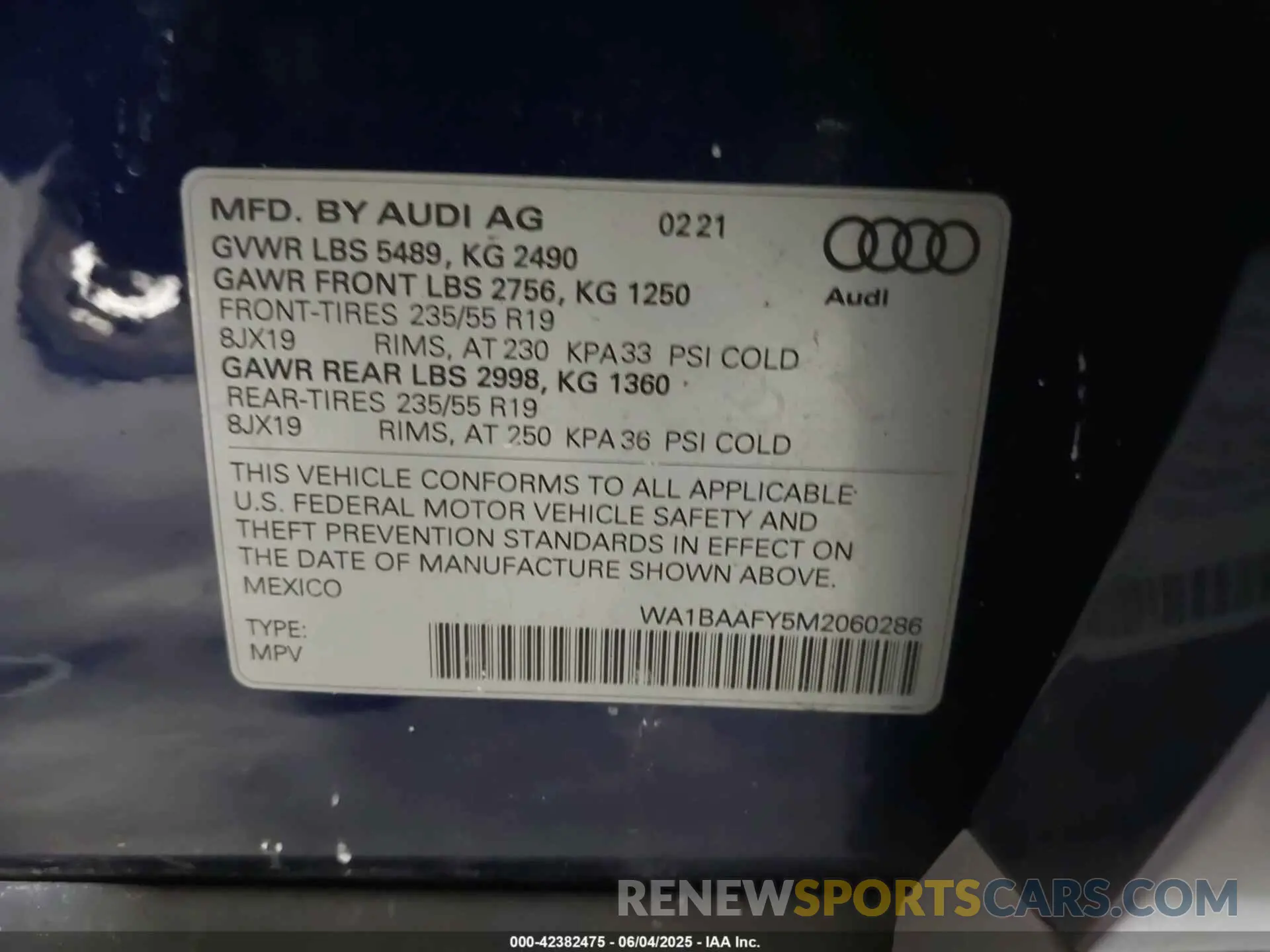 9 Photograph of a damaged car WA1BAAFY5M2060286 AUDI Q5 2021